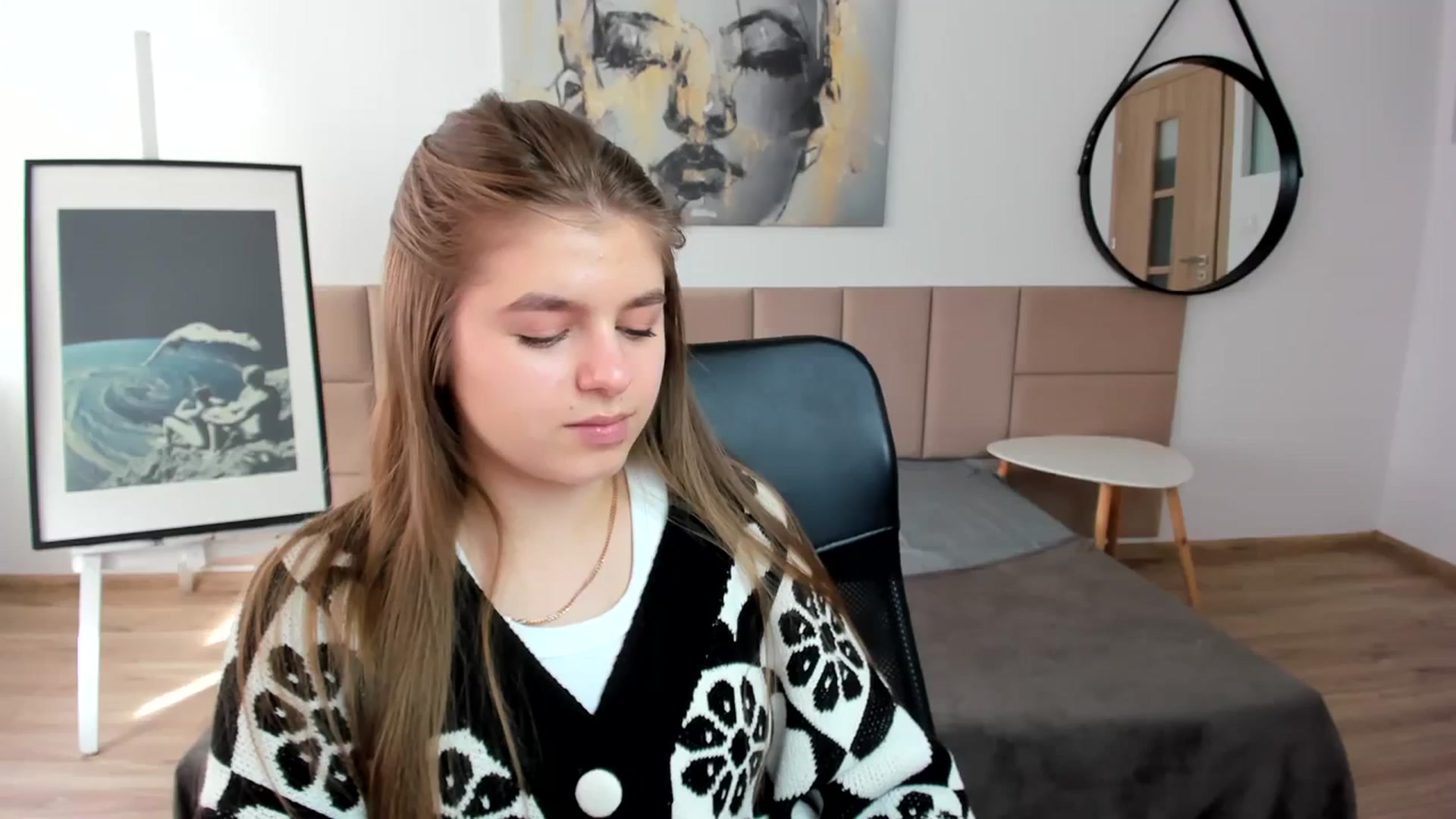 Gallery image thumbnail from Innolasa's myfreecams stream on, 03/30/2024, 14:25 image 15 of 20