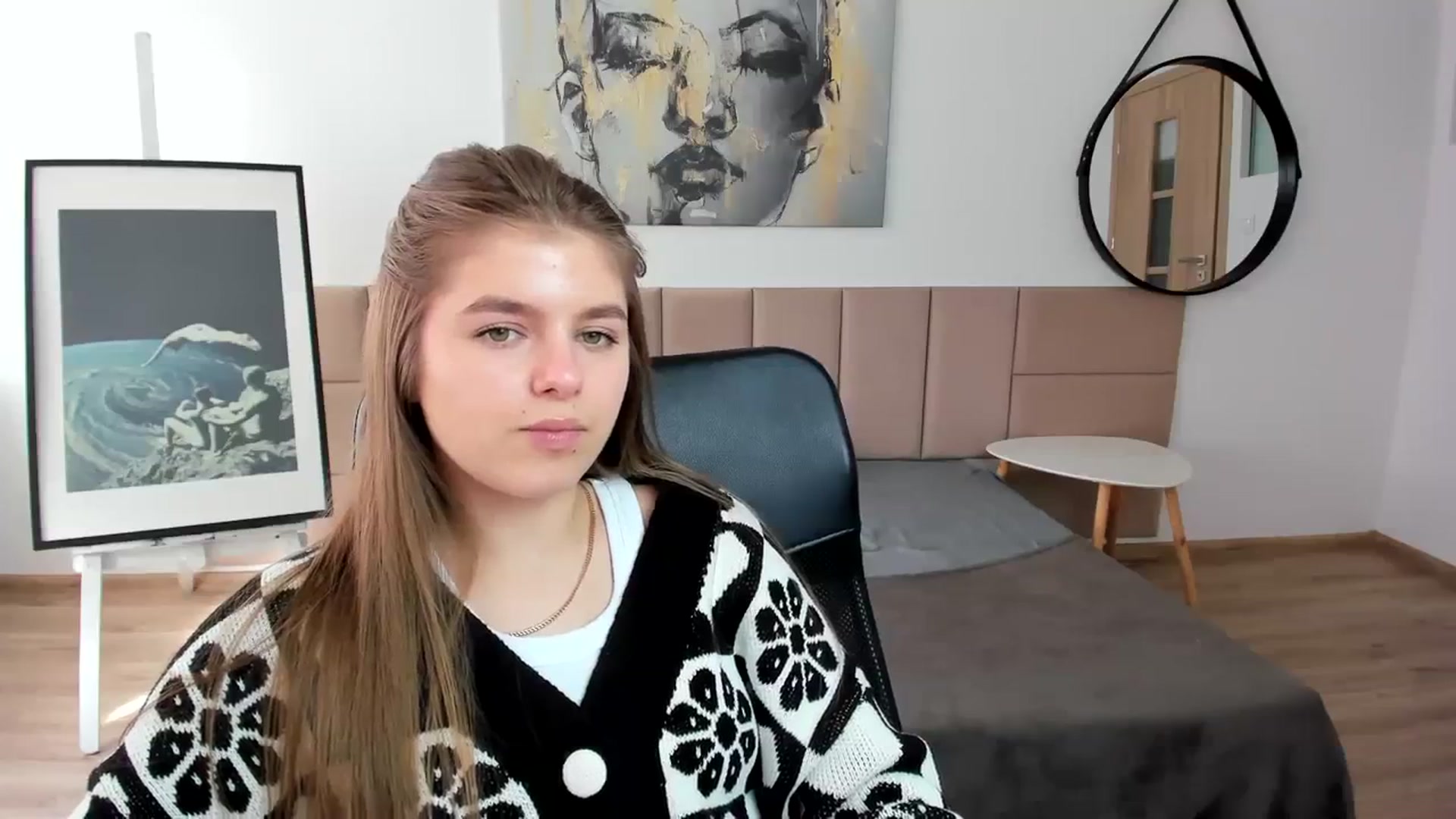 Gallery image thumbnail from Innolasa's myfreecams stream on, 03/30/2024, 14:25 image 10 of 20