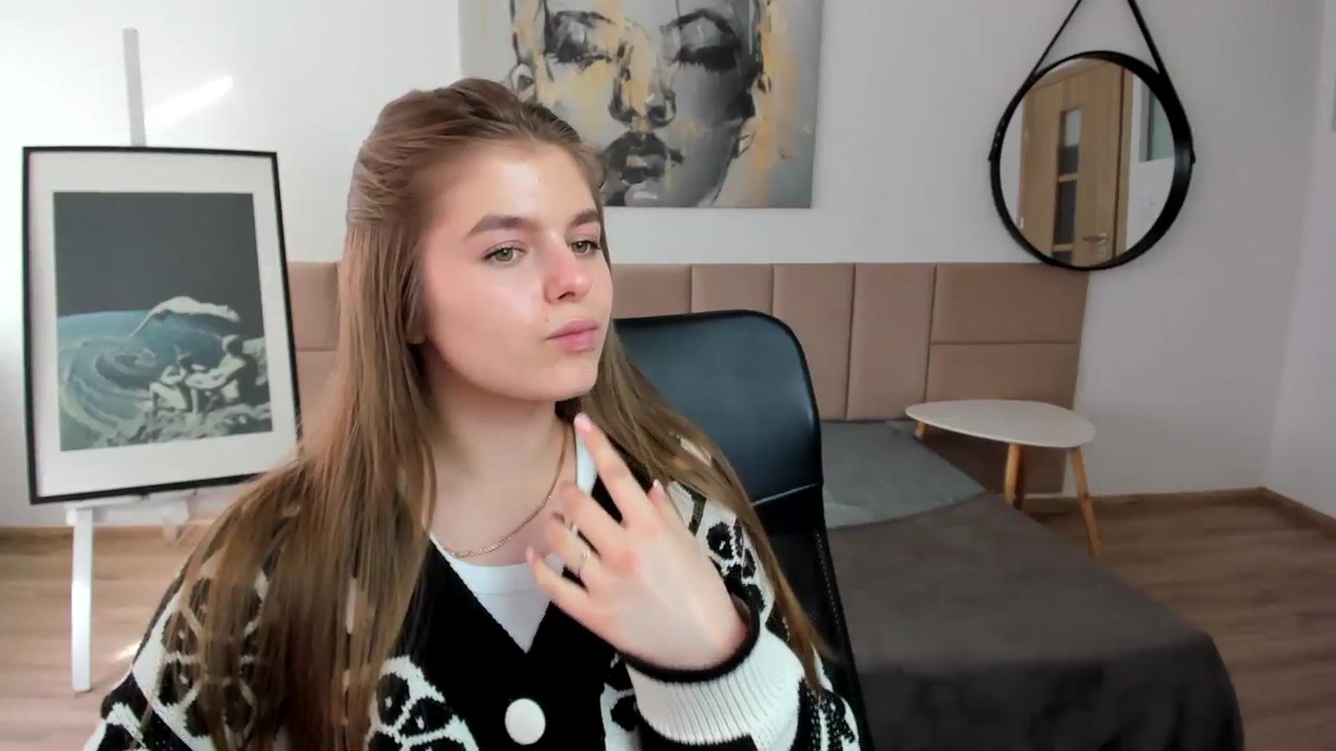 Gallery image thumbnail from Innolasa's myfreecams stream on, 03/30/2024, 14:25 image 14 of 20