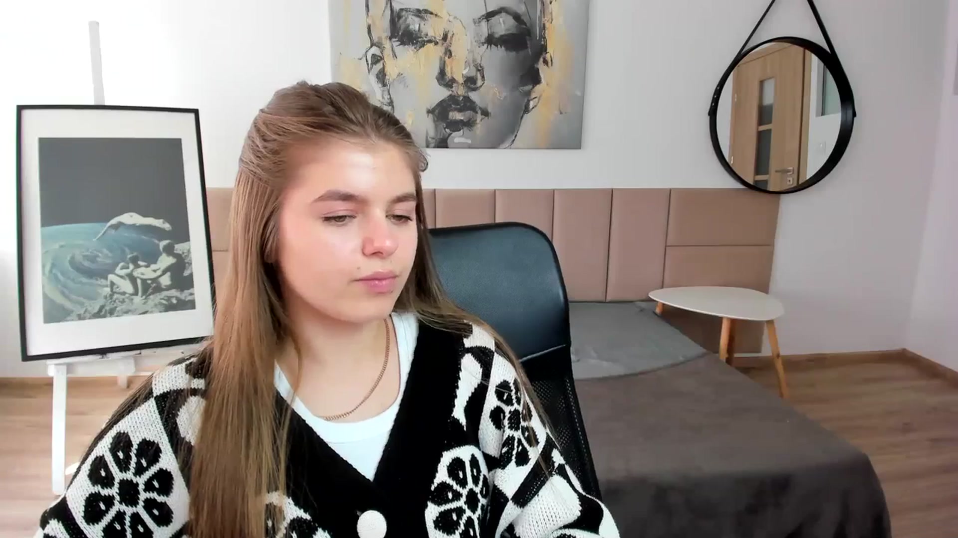 Gallery image thumbnail from Innolasa's myfreecams stream on, 03/30/2024, 14:25 image 8 of 20