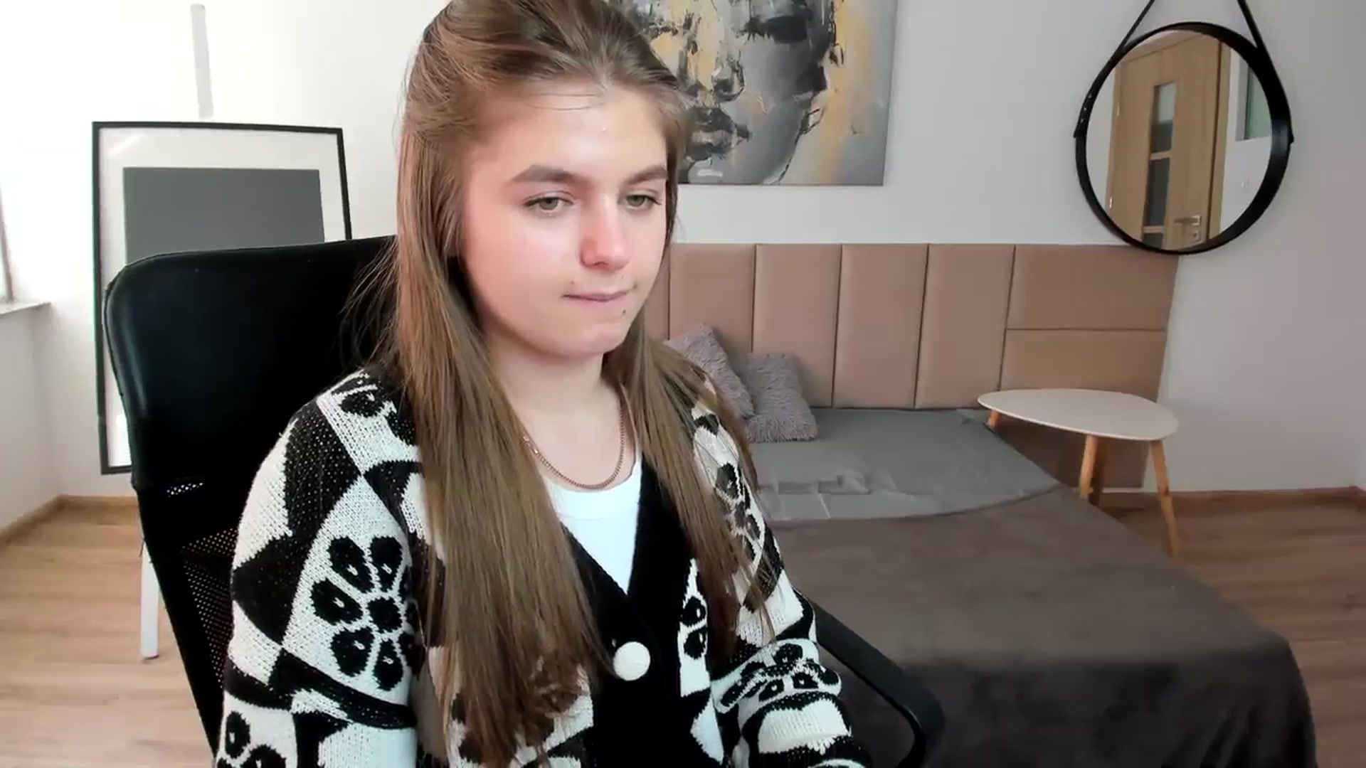 Gallery image thumbnail from Innolasa's myfreecams stream on, 03/30/2024, 16:05 image 15 of 20