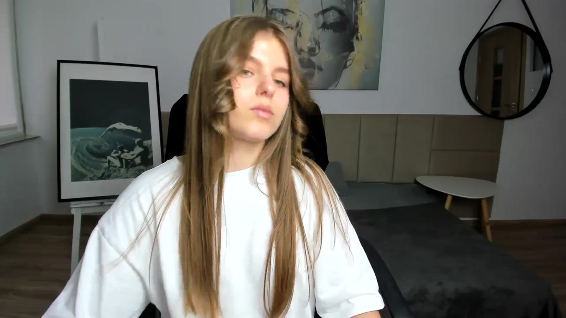 Gallery image thumbnail from Innolasa's myfreecams stream on, 03/31/2024, 17:19 image 6 of 20