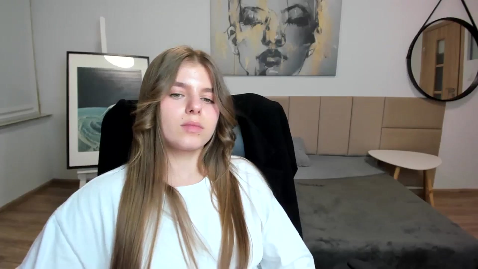 Gallery image thumbnail from Innolasa's myfreecams stream on, 03/31/2024, 18:38 image 5 of 20