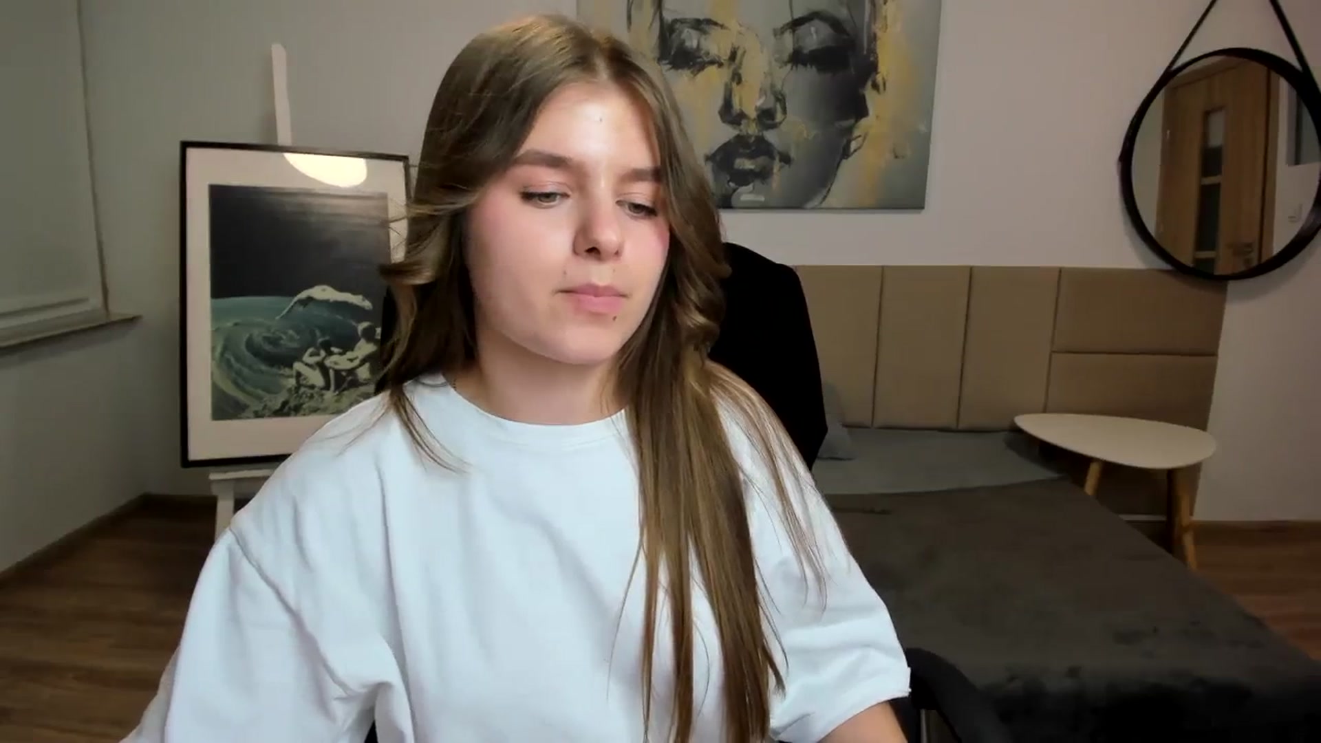 Gallery image thumbnail from Innolasa's myfreecams stream on, 03/31/2024, 18:38 image 13 of 20