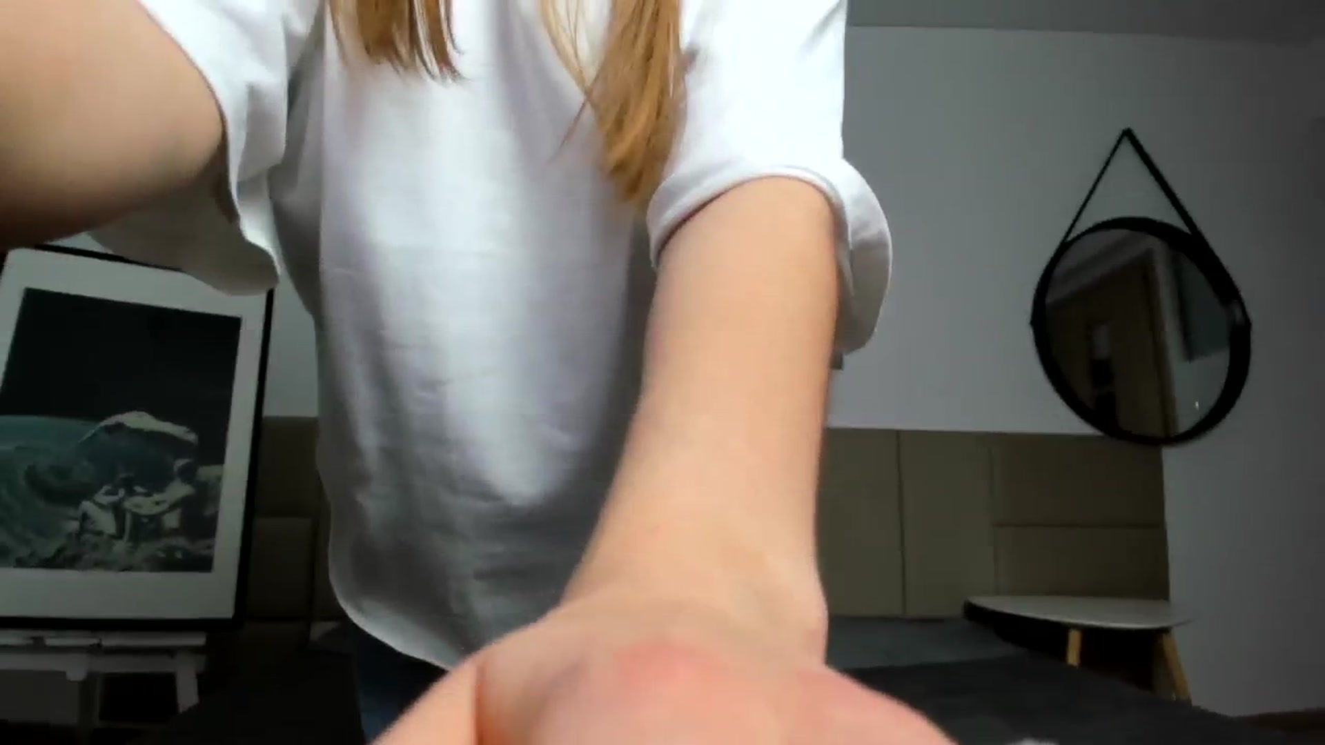 Gallery image thumbnail from Innolasa's myfreecams stream on, 03/31/2024, 19:57 image 16 of 20