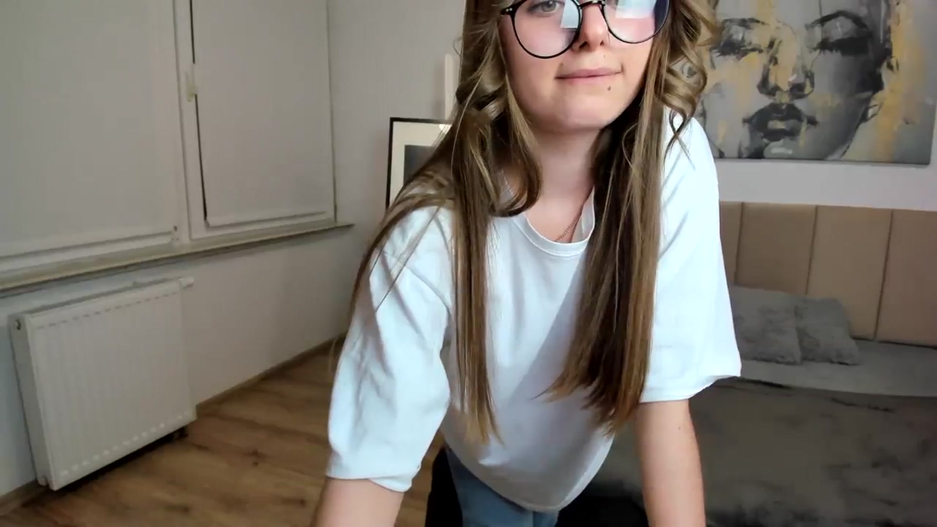 Gallery image thumbnail from Innolasa's myfreecams stream on, 03/31/2024, 19:57 image 6 of 20