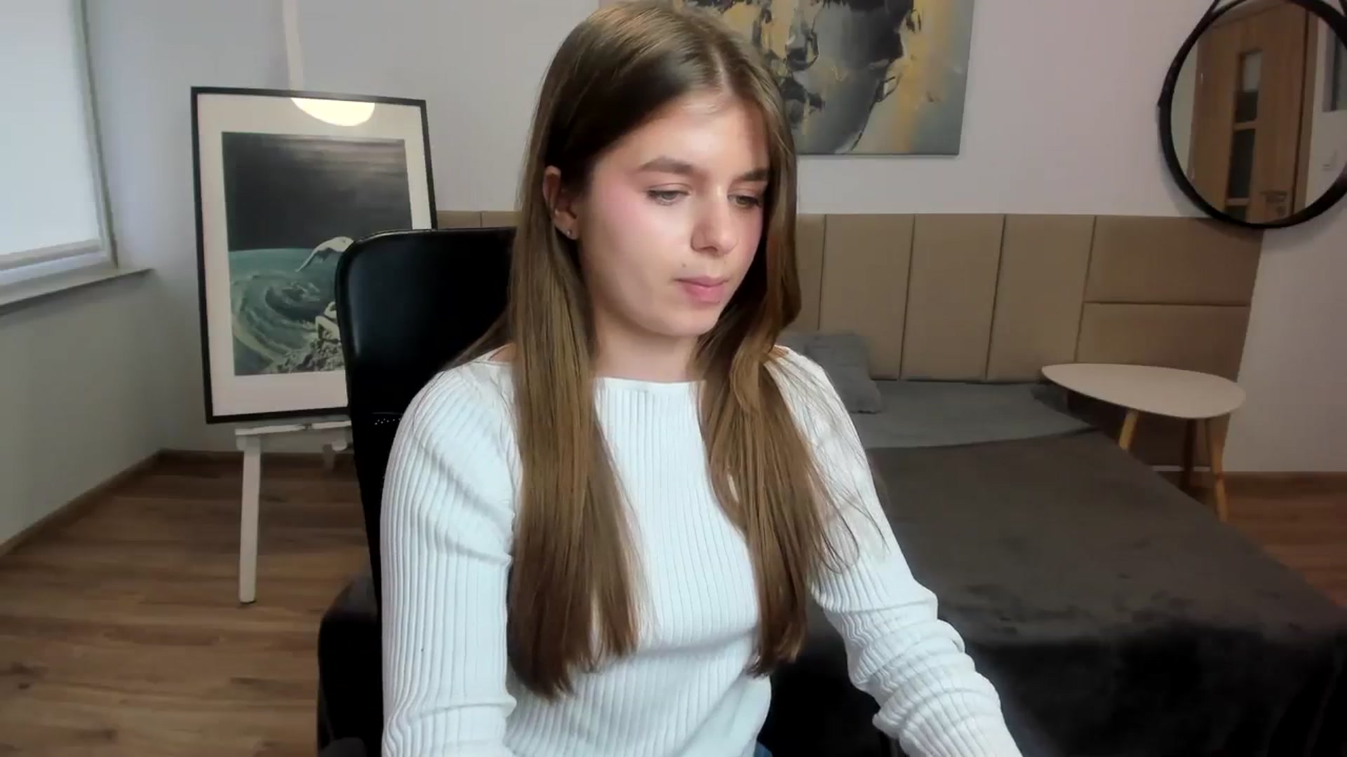 Gallery image thumbnail from Innolasa's myfreecams stream on, 04/02/2024, 15:20 image 12 of 20