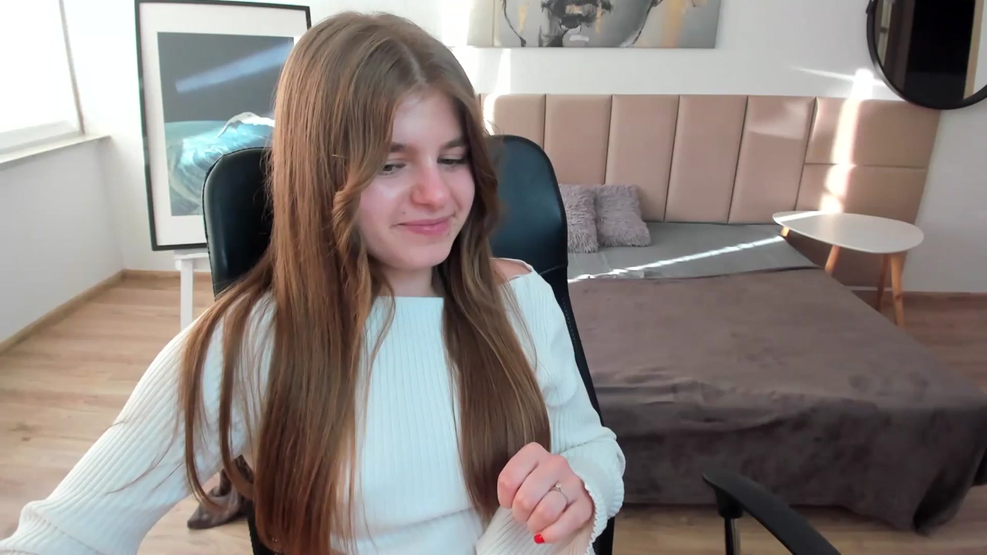 Gallery image thumbnail from Innolasa's myfreecams stream on, 04/07/2024, 17:02 image 4 of 20