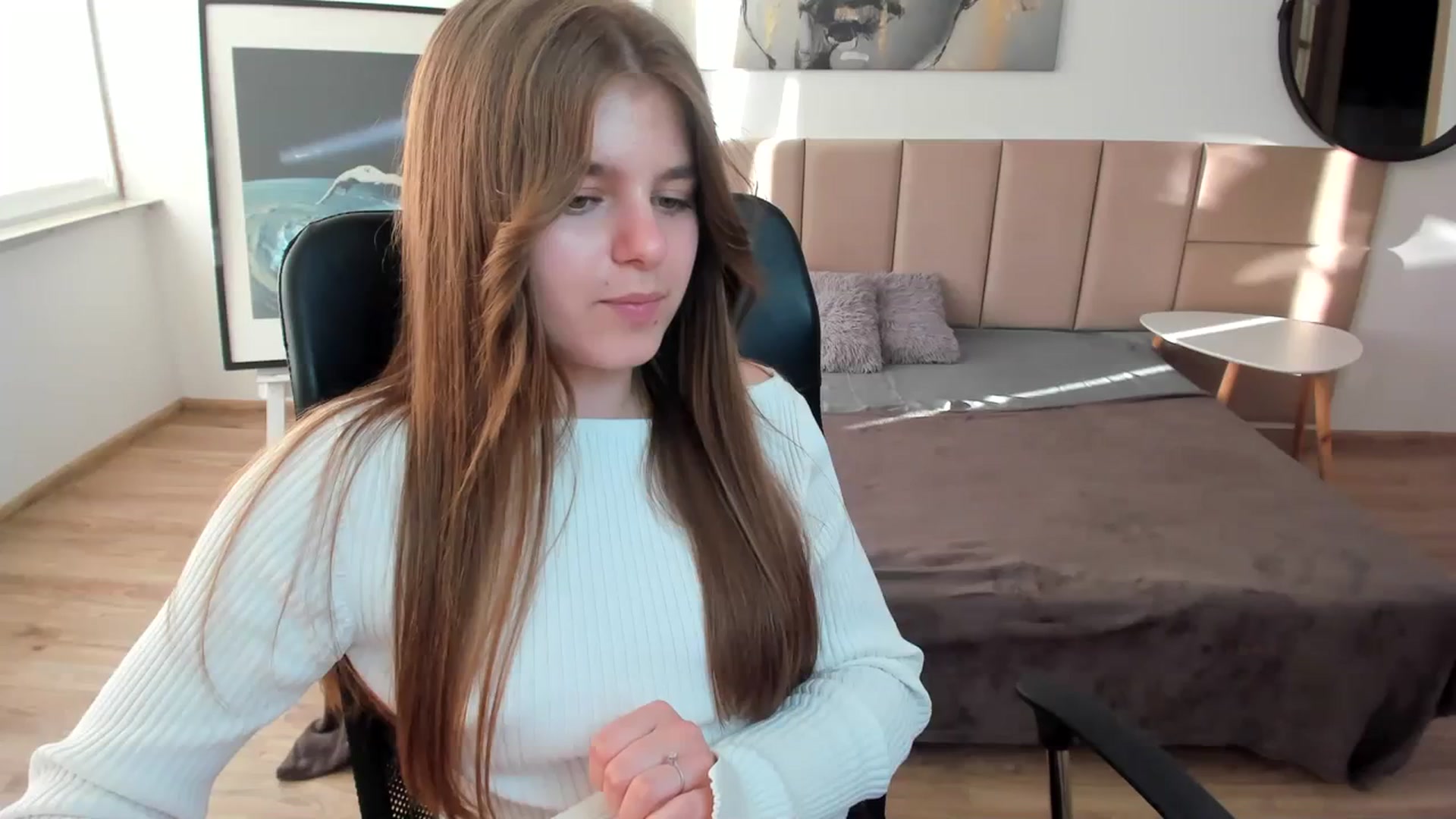 Gallery image thumbnail from Innolasa's myfreecams stream on, 04/07/2024, 17:02 image 7 of 20
