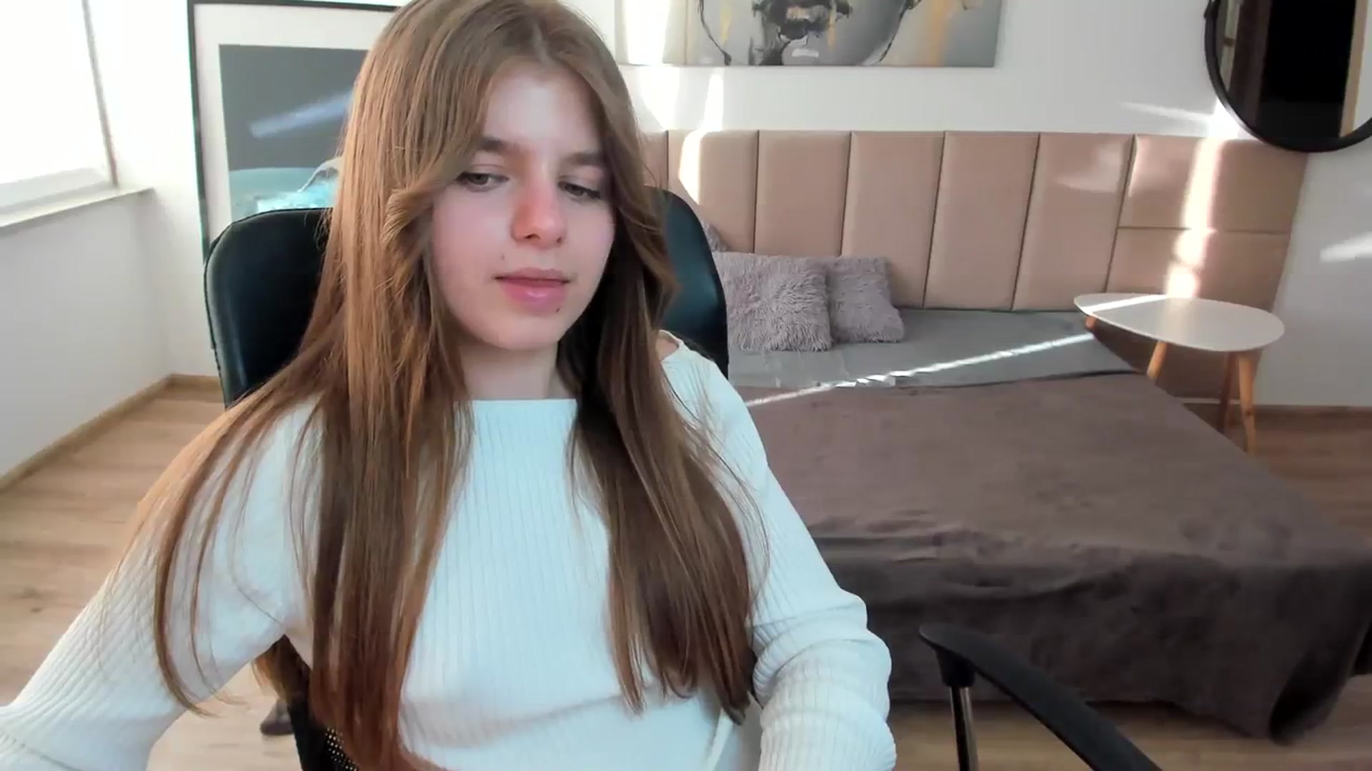 Gallery image thumbnail from Innolasa's myfreecams stream on, 04/07/2024, 17:02 image 5 of 20
