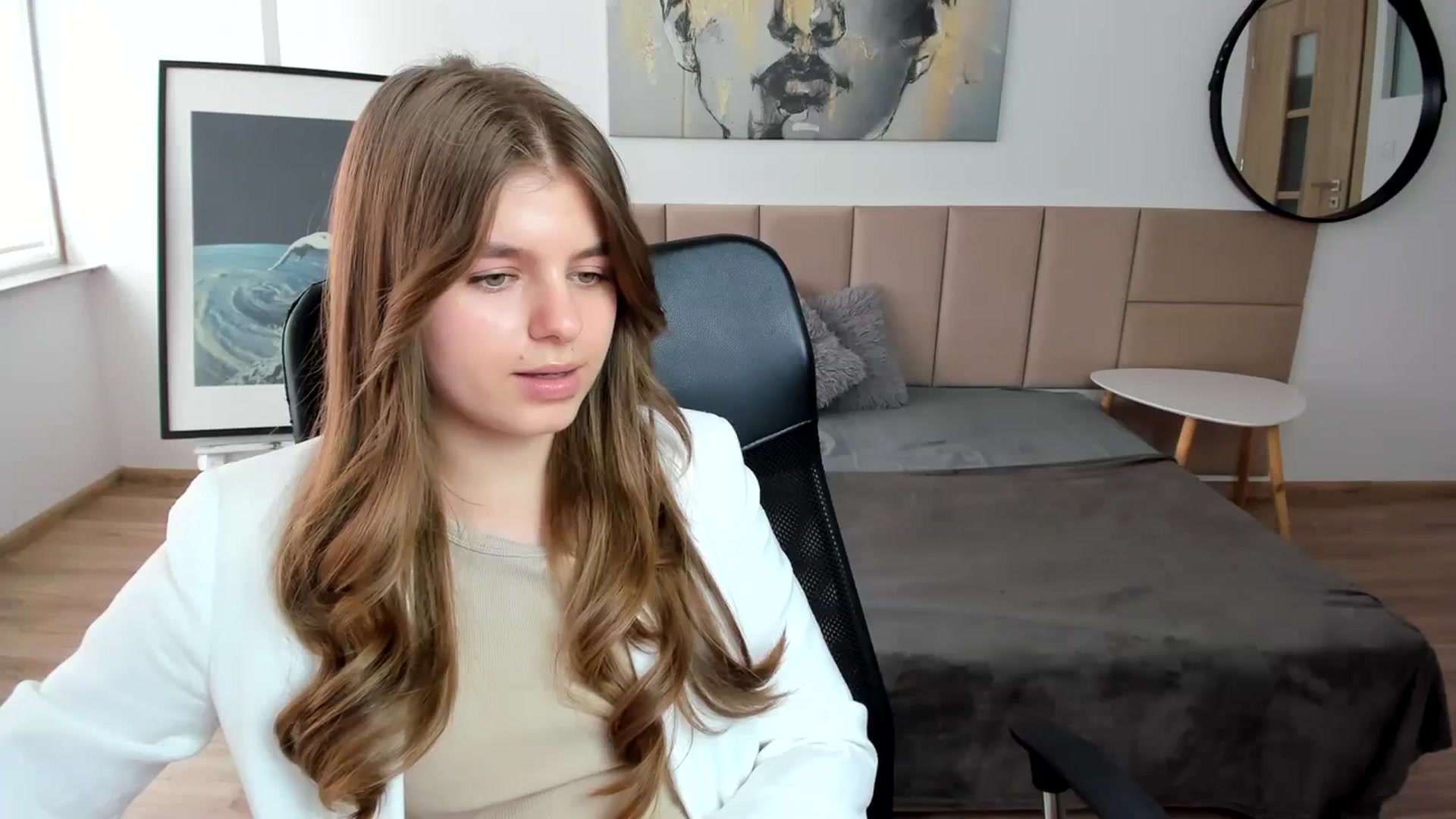 Gallery image thumbnail from Innolasa's myfreecams stream on, 04/11/2024, 13:10 image 13 of 20