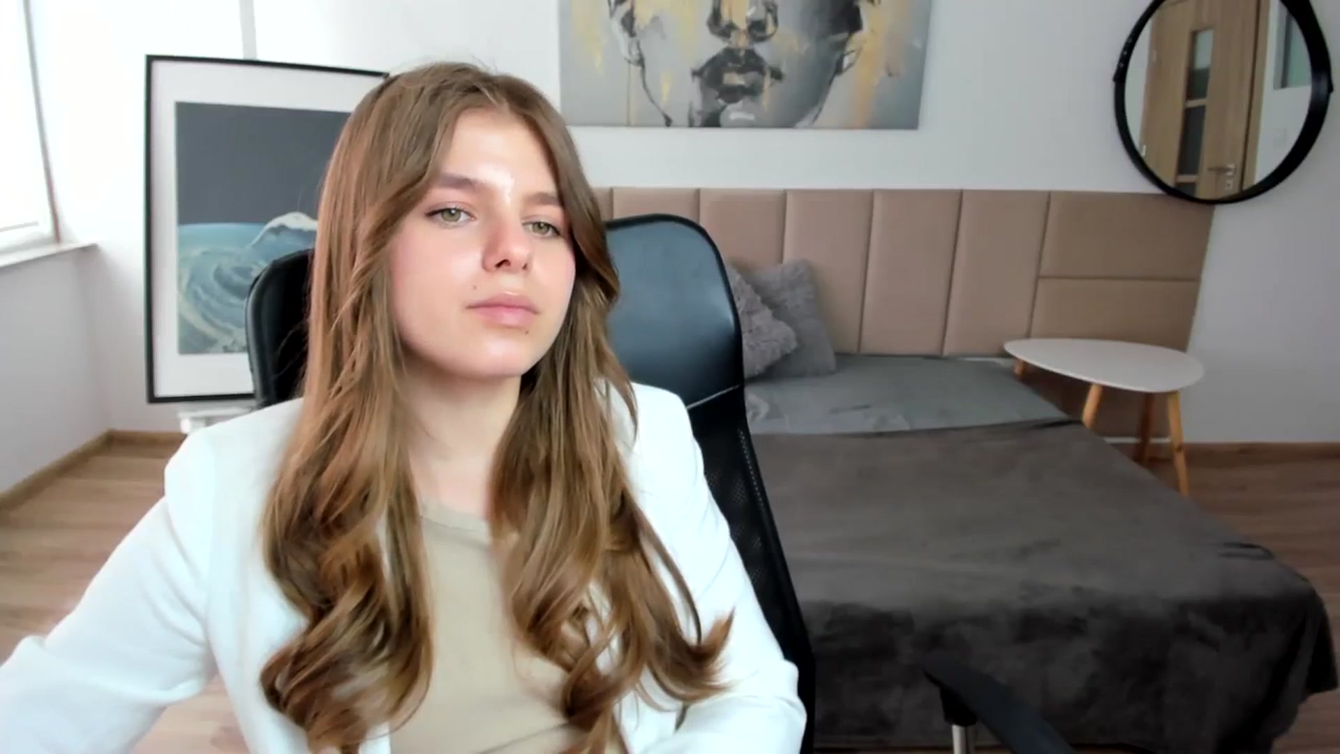 Gallery image thumbnail from Innolasa's myfreecams stream on, 04/11/2024, 13:10 image 16 of 20