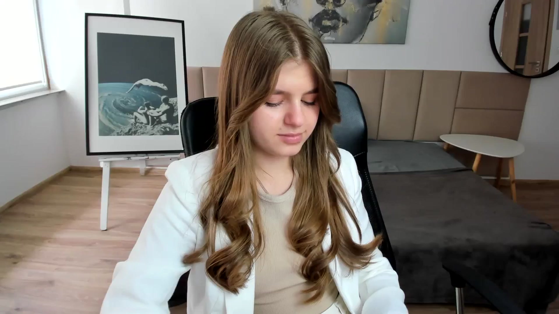 Gallery image thumbnail from Innolasa's myfreecams stream on, 04/11/2024, 13:10 image 1 of 20