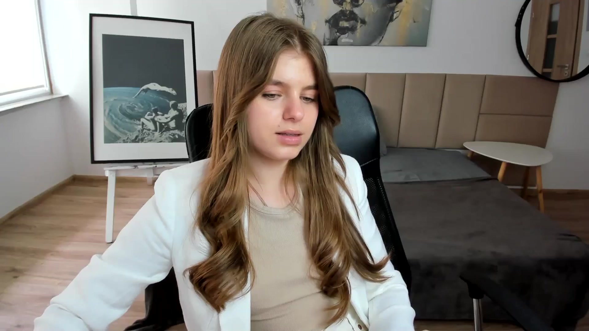 Gallery image thumbnail from Innolasa's myfreecams stream on, 04/11/2024, 13:10 image 6 of 20