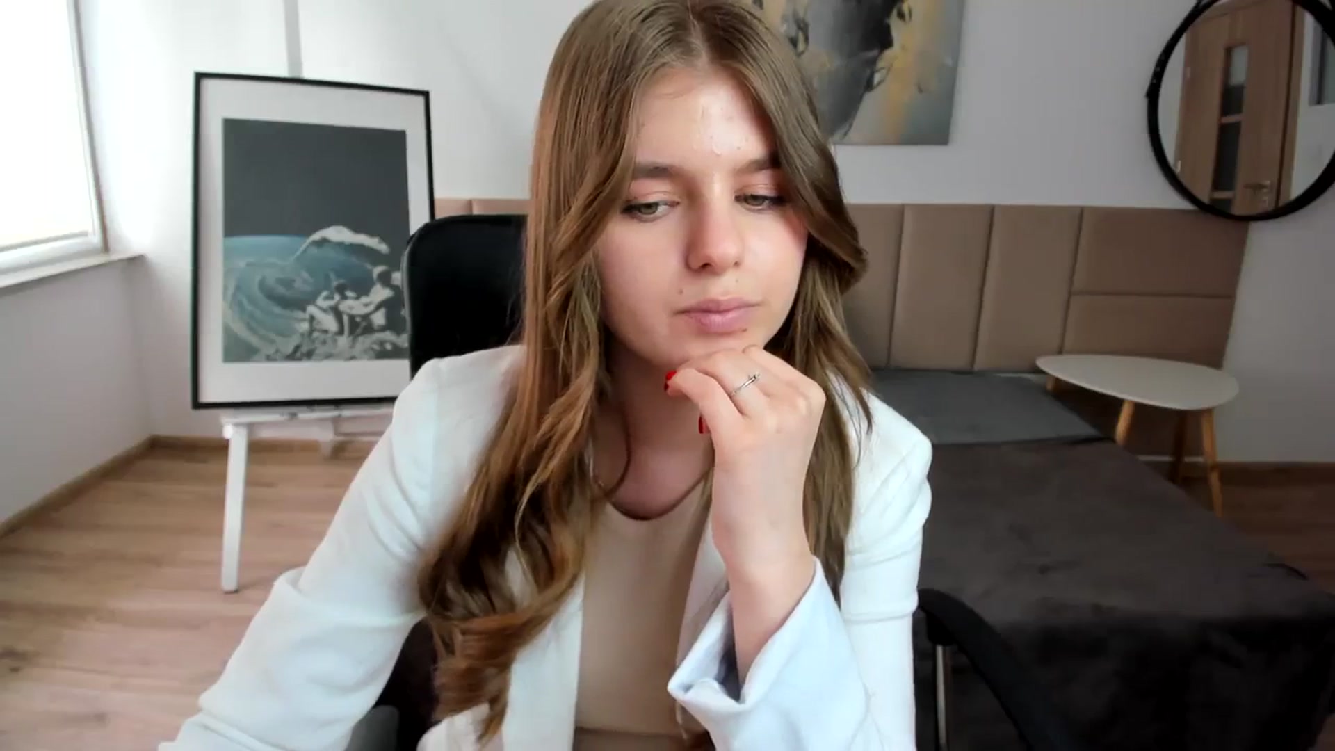 Gallery image thumbnail from Innolasa's myfreecams stream on, 04/11/2024, 15:03 image 19 of 20