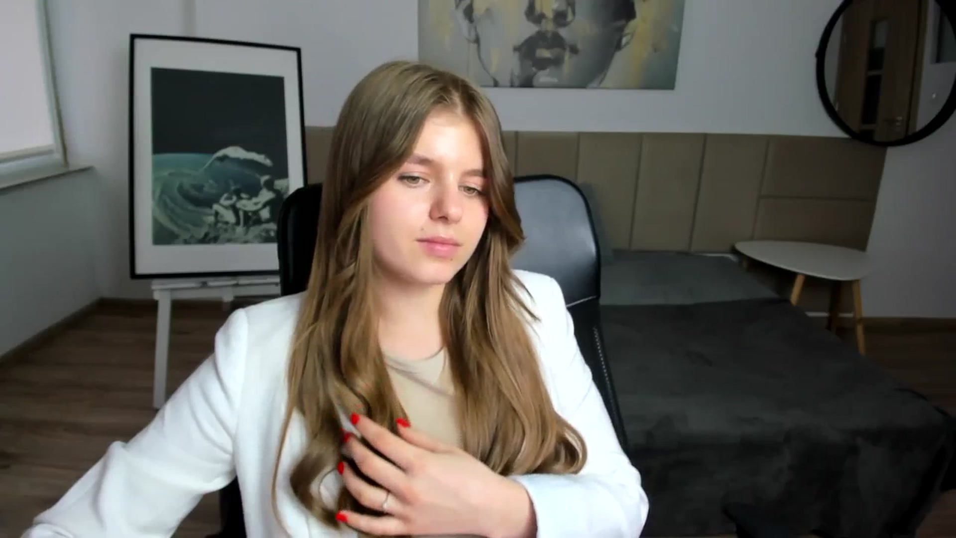 Gallery image thumbnail from Innolasa's myfreecams stream on, 04/11/2024, 17:36 image 5 of 20