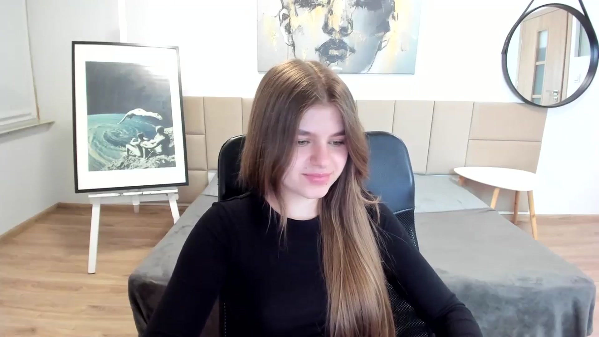 Gallery image thumbnail from Innolasa's myfreecams stream on, 04/12/2024, 19:35 image 15 of 20