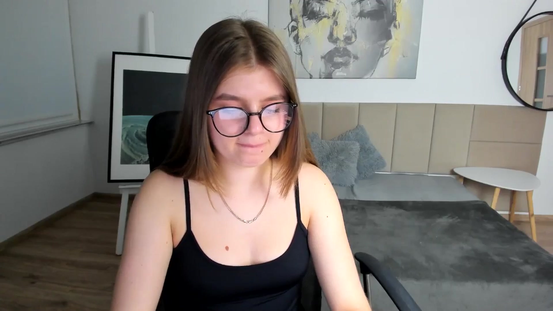 Gallery image thumbnail from Innolasa's myfreecams stream on, 04/20/2024, 17:57 image 7 of 20