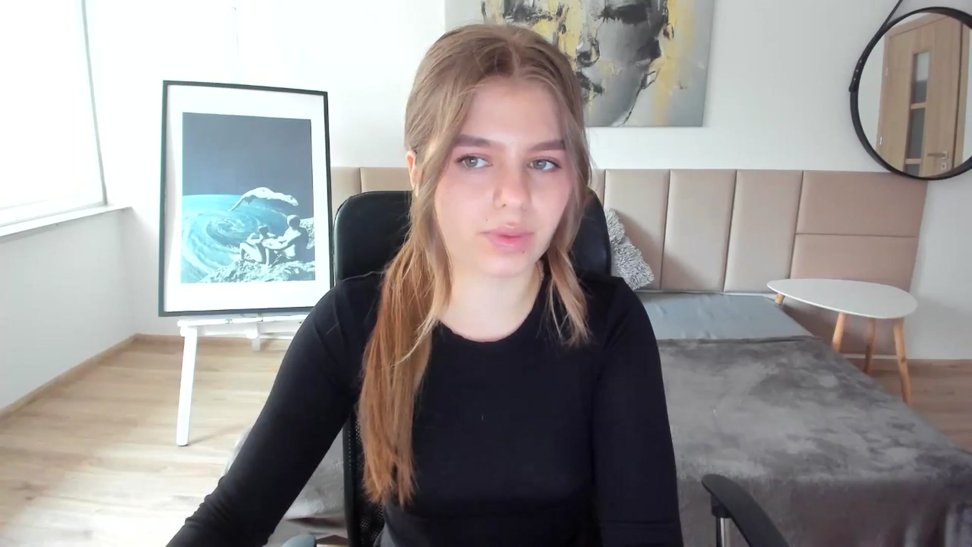 Gallery image thumbnail from Innolasa's myfreecams stream on, 04/21/2024, 13:43 image 12 of 20