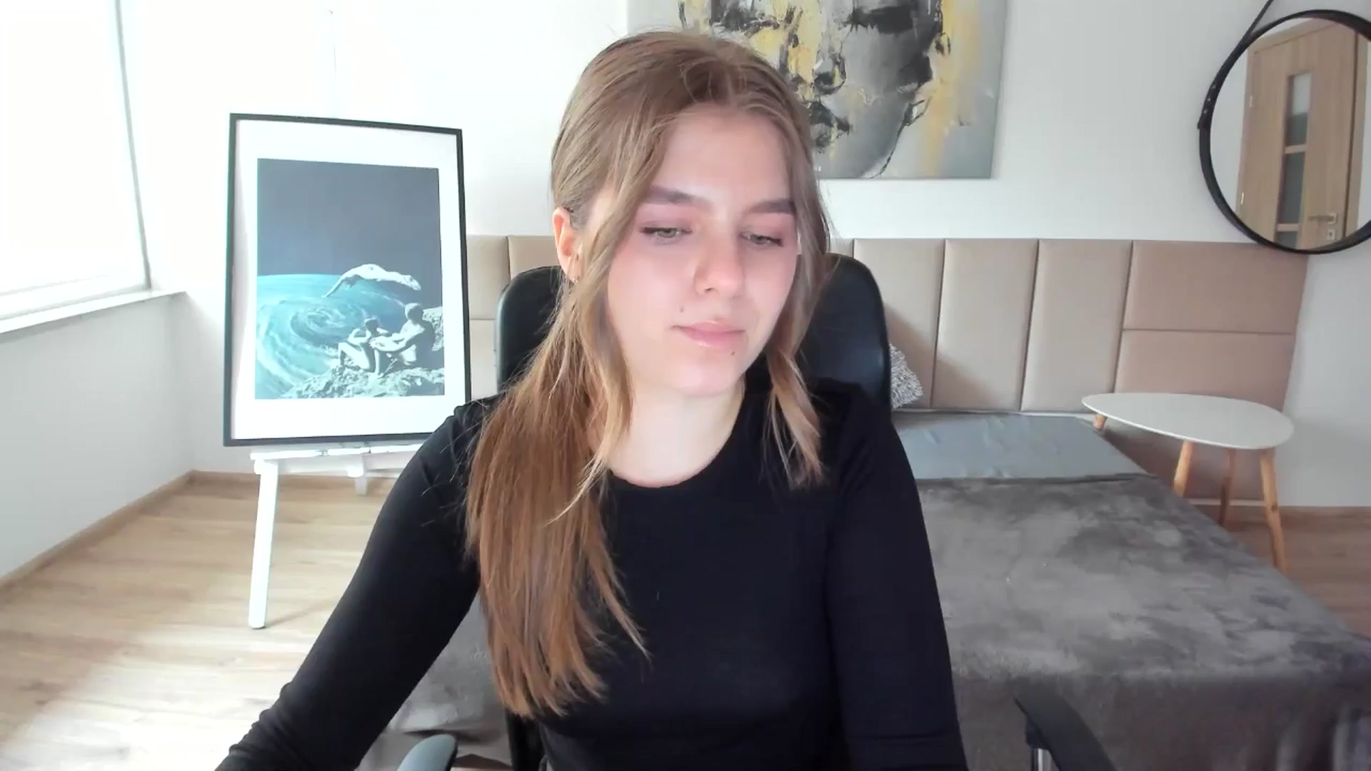 Gallery image thumbnail from Innolasa's myfreecams stream on, 04/21/2024, 13:43 image 3 of 20