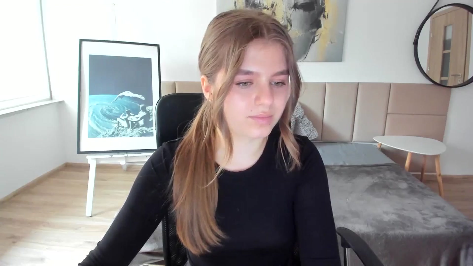 Gallery image thumbnail from Innolasa's myfreecams stream on, 04/21/2024, 13:43 image 7 of 20