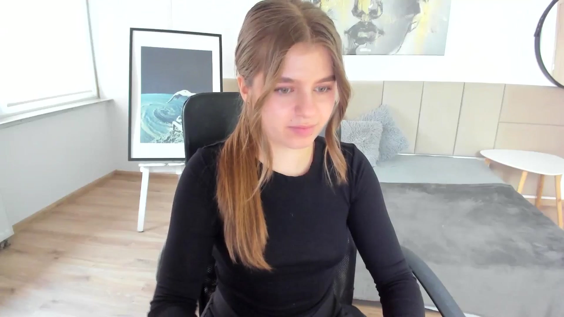 Gallery image thumbnail from Innolasa's myfreecams stream on, 04/21/2024, 15:09 image 16 of 20