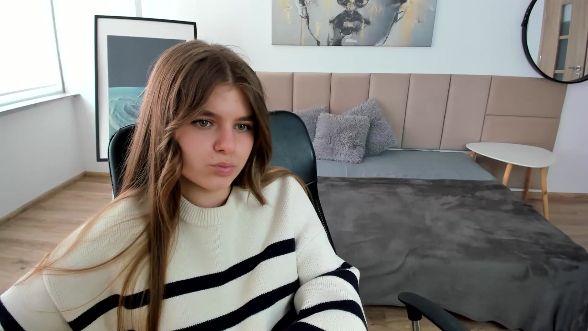 Gallery image thumbnail from Innolasa's myfreecams stream on, 04/23/2024, 12:47 image 10 of 20