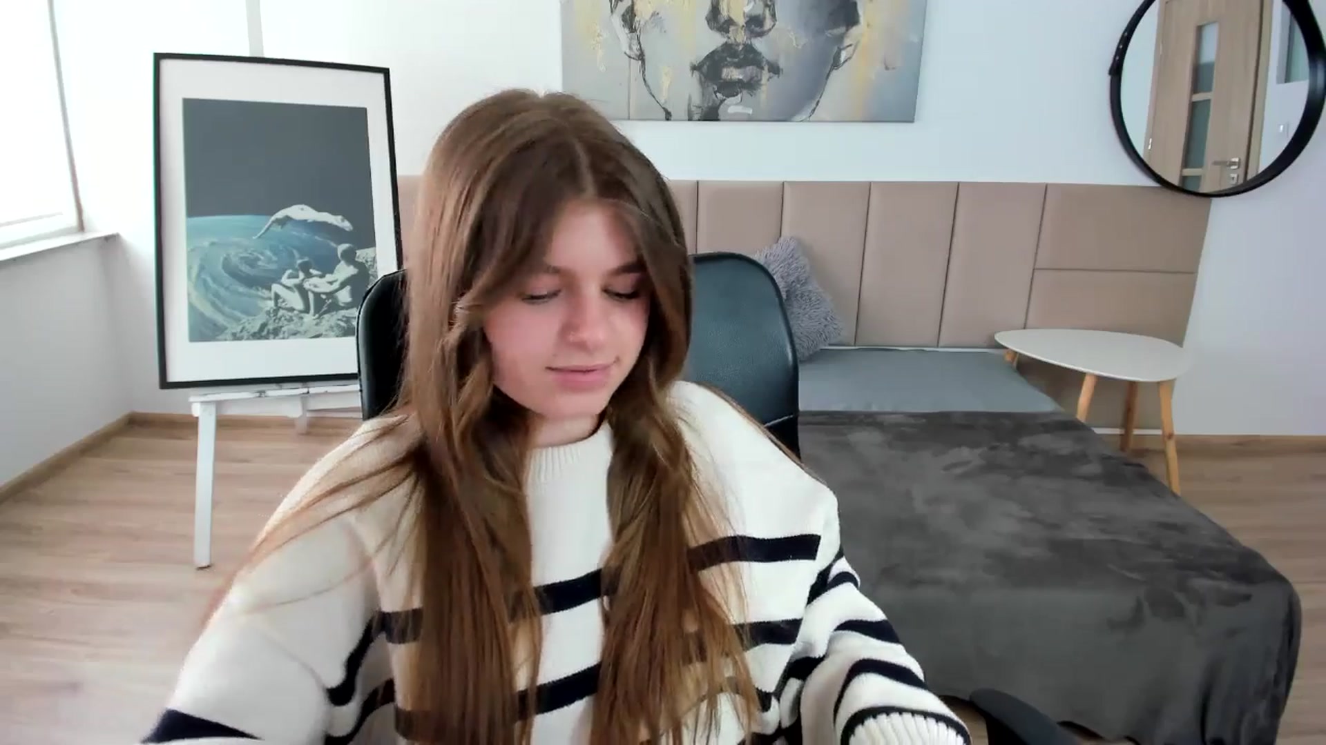 Gallery image thumbnail from Innolasa's myfreecams stream on, 04/23/2024, 14:21 image 18 of 20