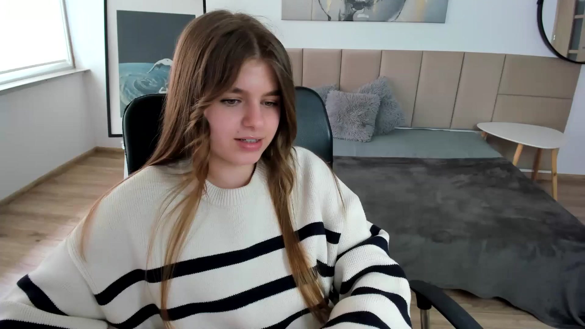 Gallery image thumbnail from Innolasa's myfreecams stream on, 04/23/2024, 15:34 image 1 of 20
