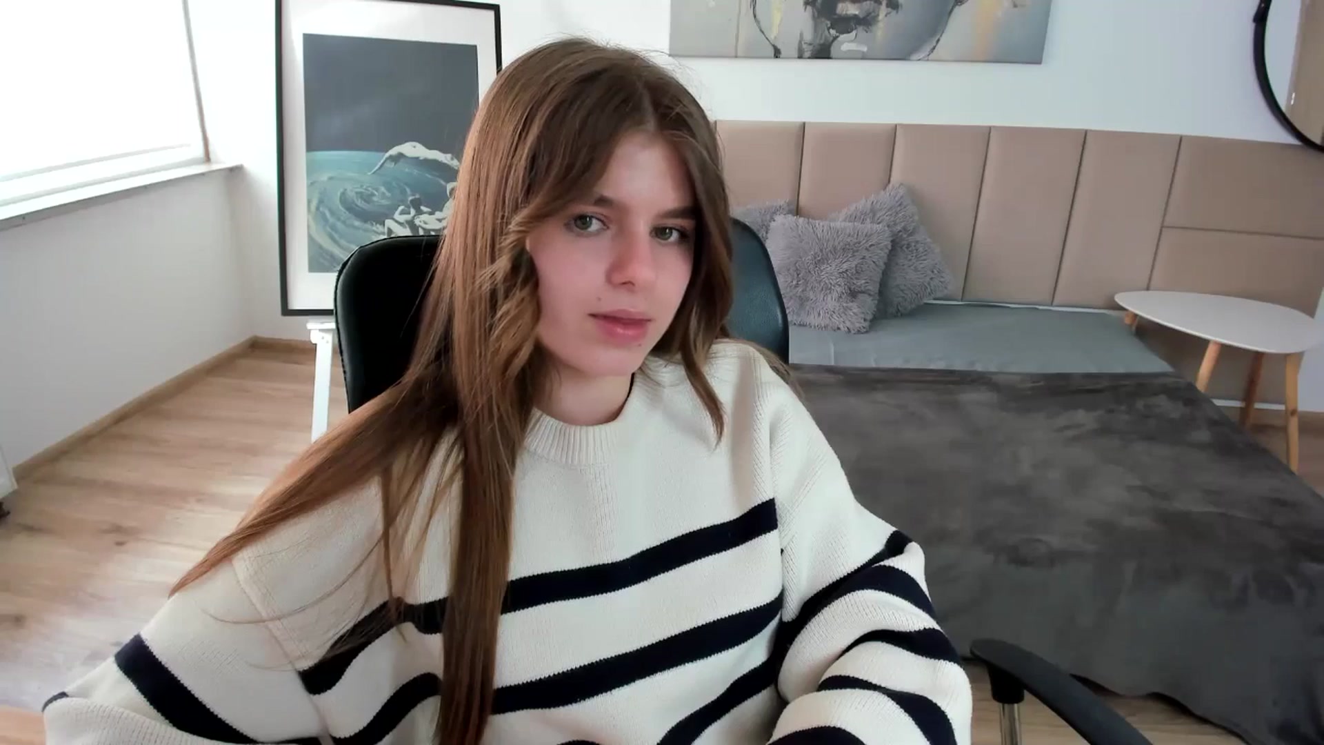 Gallery image thumbnail from Innolasa's myfreecams stream on, 04/23/2024, 15:34 image 17 of 20