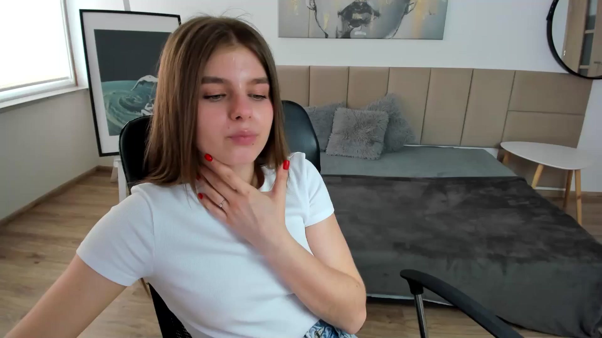 Gallery image thumbnail from Innolasa's myfreecams stream on, 04/27/2024, 17:19 image 8 of 20