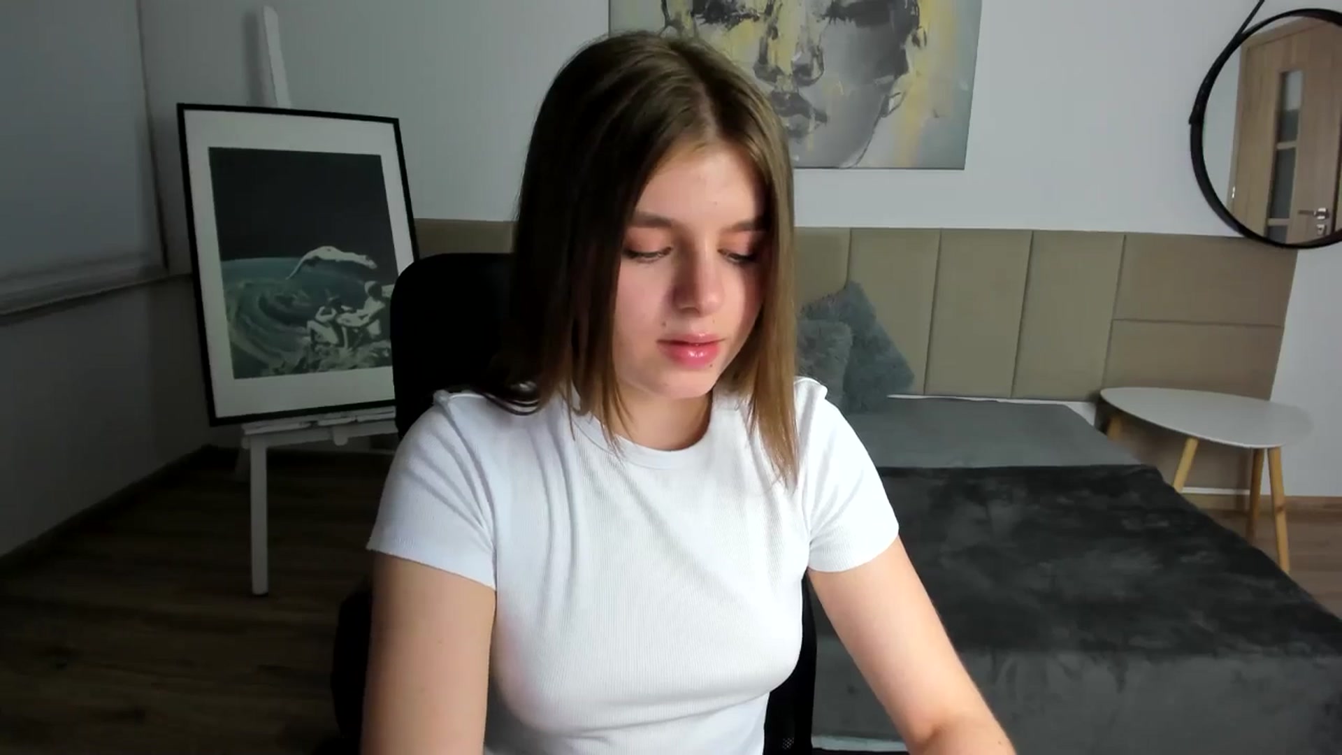 Gallery image thumbnail from Innolasa's myfreecams stream on, 04/27/2024, 18:20 image 8 of 20