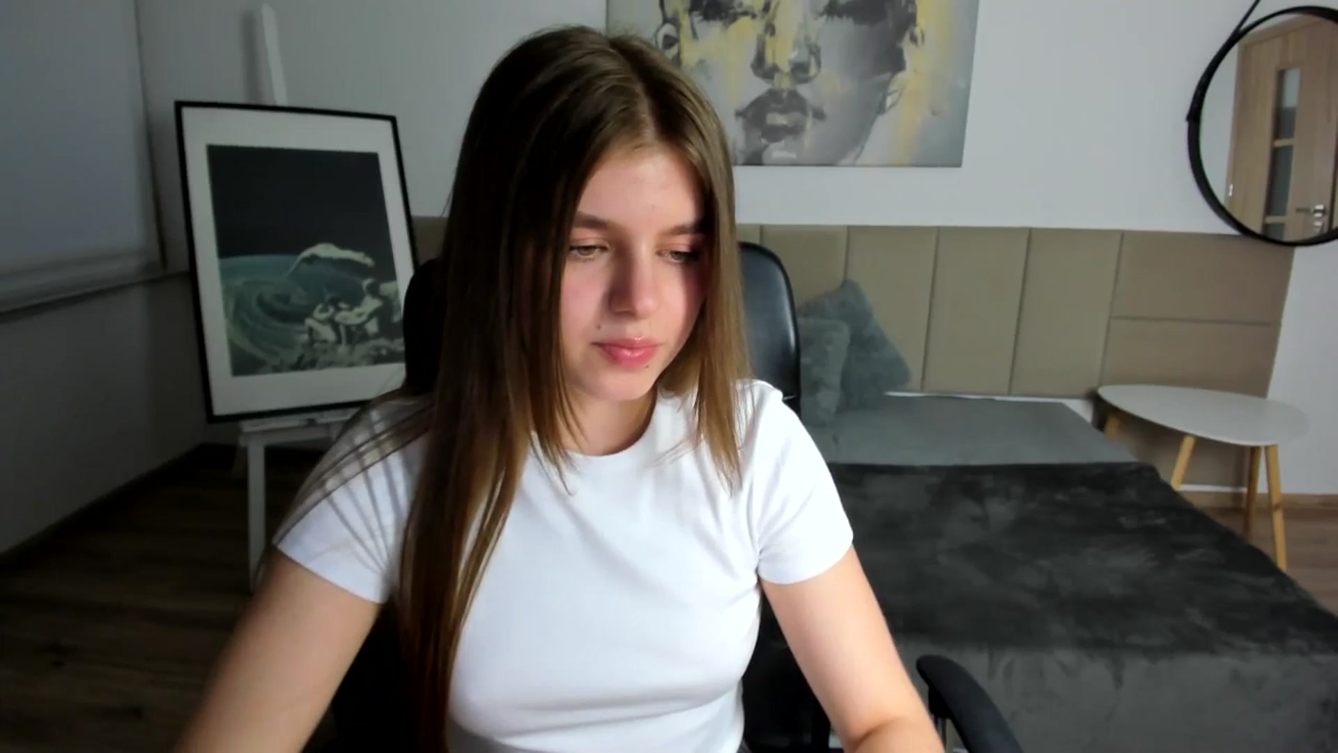 Gallery image thumbnail from Innolasa's myfreecams stream on, 04/27/2024, 18:20 image 4 of 20