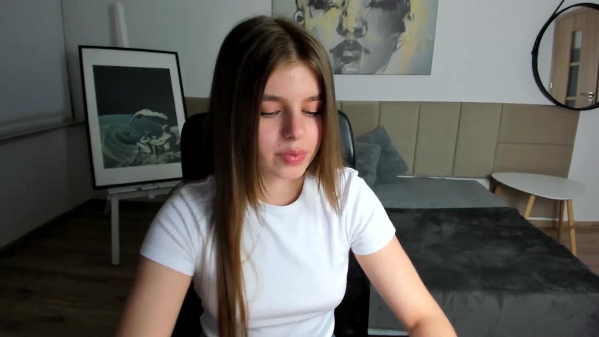 Gallery image thumbnail from Innolasa's myfreecams stream on, 04/27/2024, 18:20 image 7 of 20