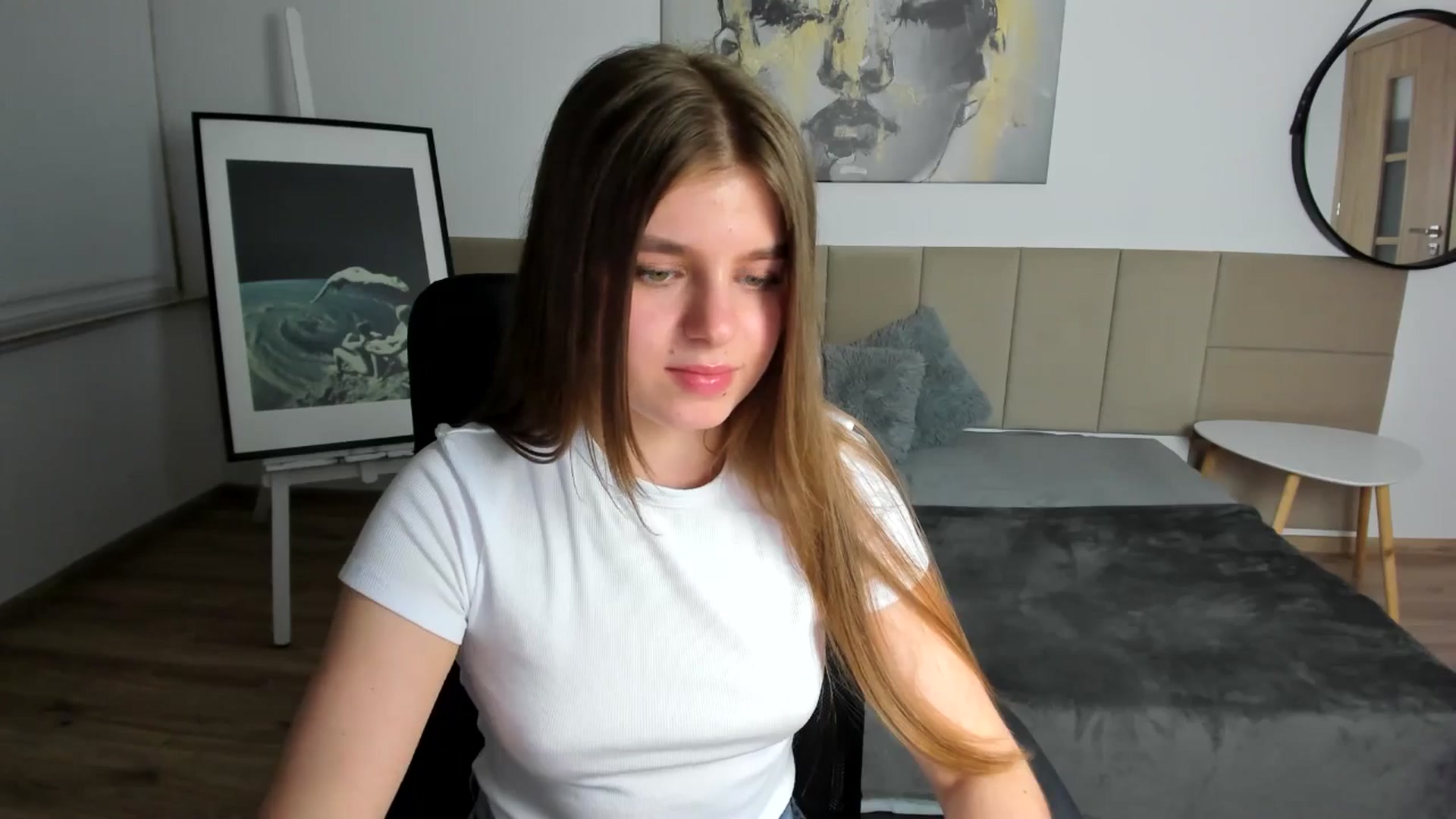 Gallery image thumbnail from Innolasa's myfreecams stream on, 04/27/2024, 18:20 image 18 of 20