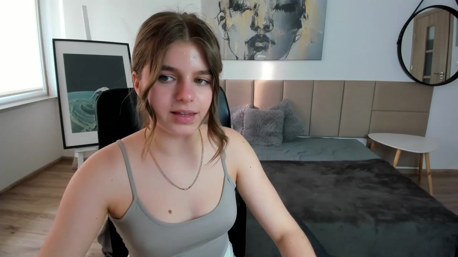 Gallery image thumbnail from Innolasa's myfreecams stream on, 04/28/2024, 16:23 image 16 of 20