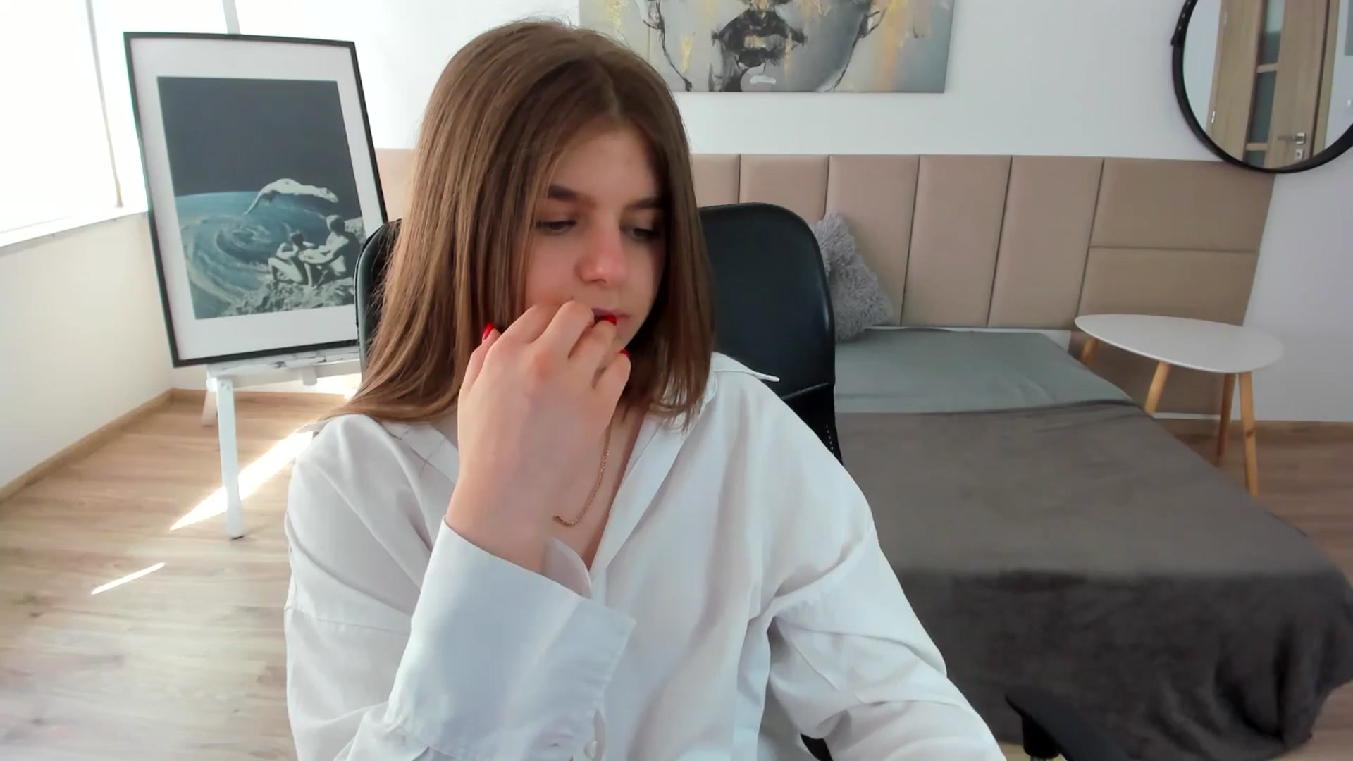 Gallery image thumbnail from Innolasa's myfreecams stream on, 04/29/2024, 14:13 image 12 of 20