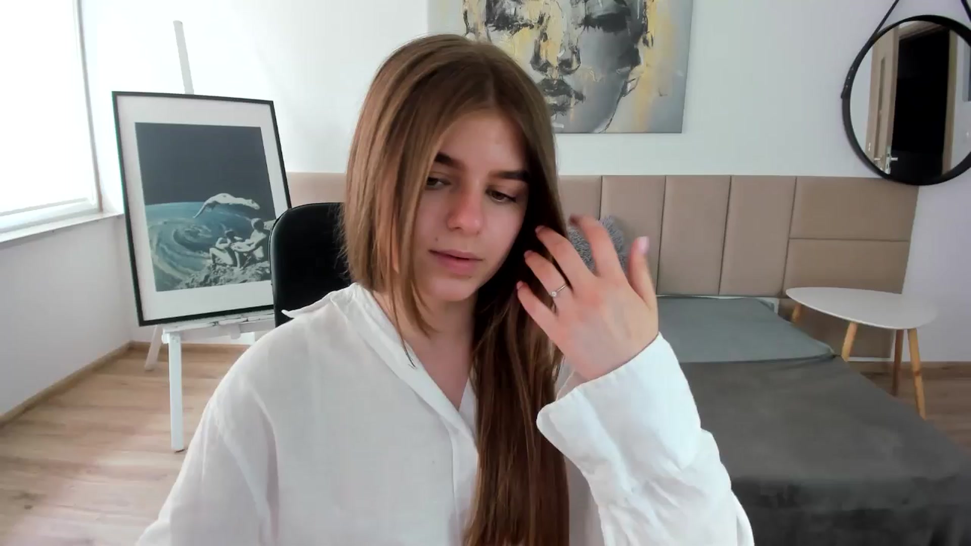Gallery image thumbnail from Innolasa's myfreecams stream on, 05/03/2024, 12:43 image 19 of 20