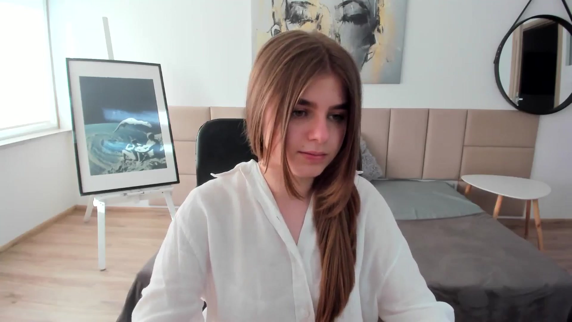 Gallery image thumbnail from Innolasa's myfreecams stream on, 05/03/2024, 15:28 image 4 of 20