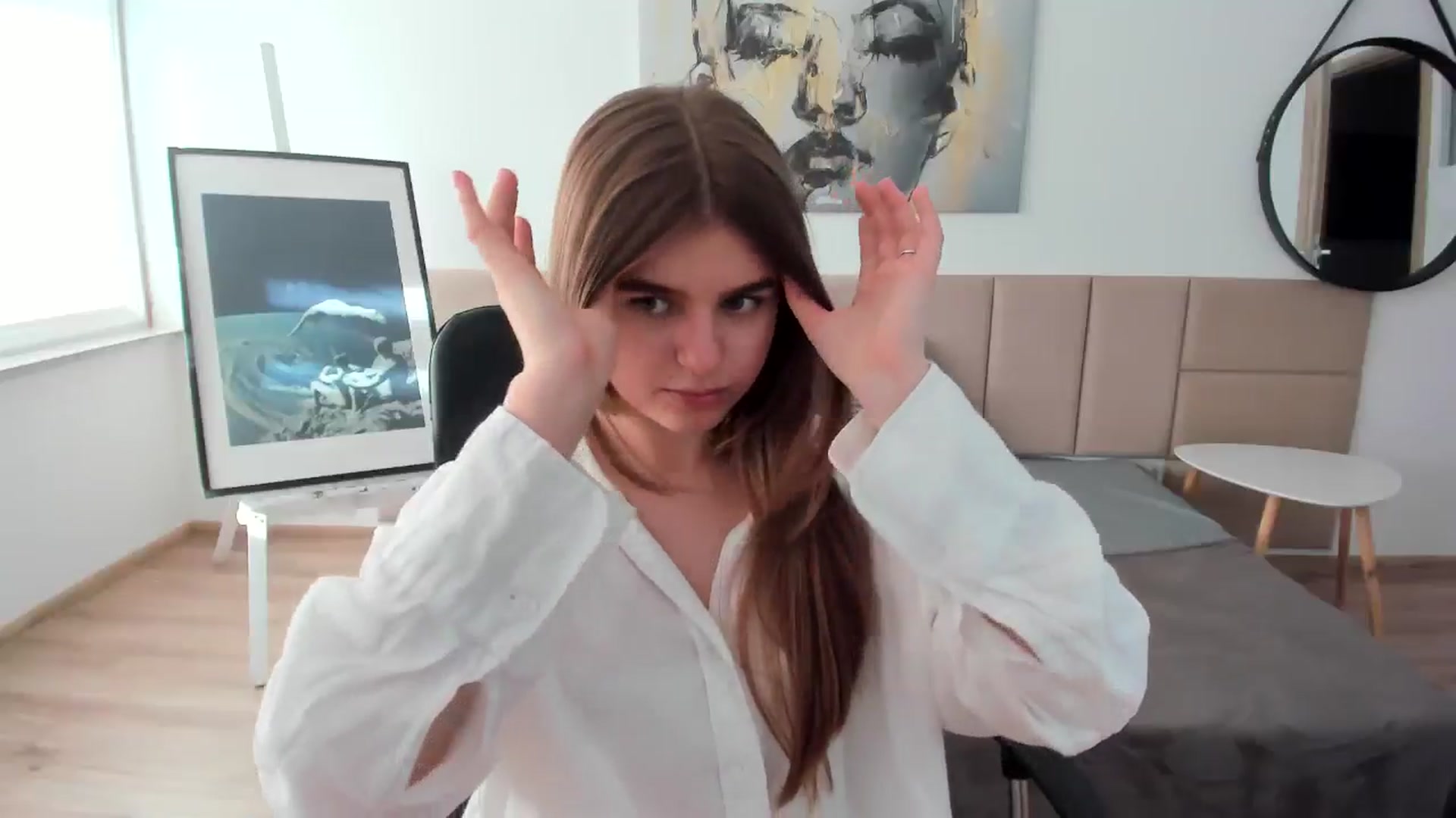 Gallery image thumbnail from Innolasa's myfreecams stream on, 05/03/2024, 15:28 image 5 of 20