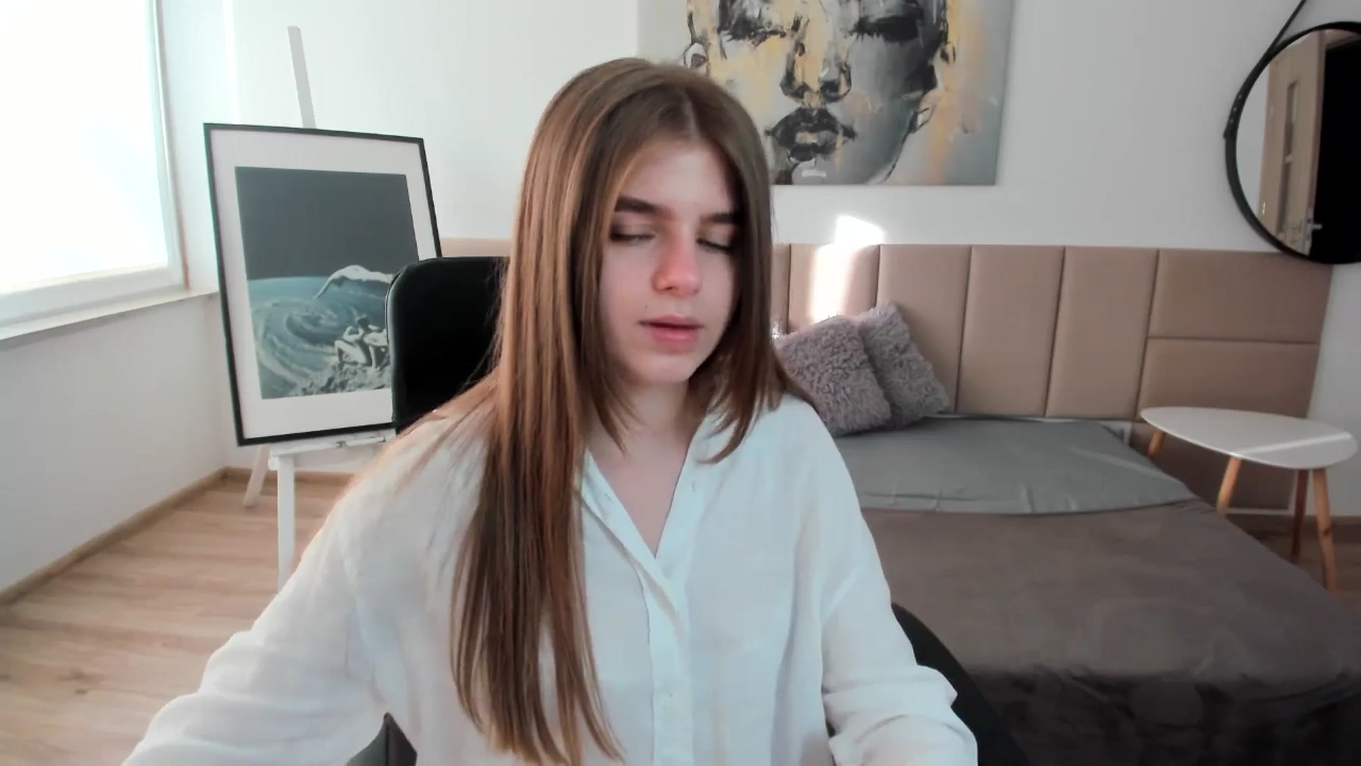 Gallery image thumbnail from Innolasa's myfreecams stream on, 05/03/2024, 16:12 image 18 of 20