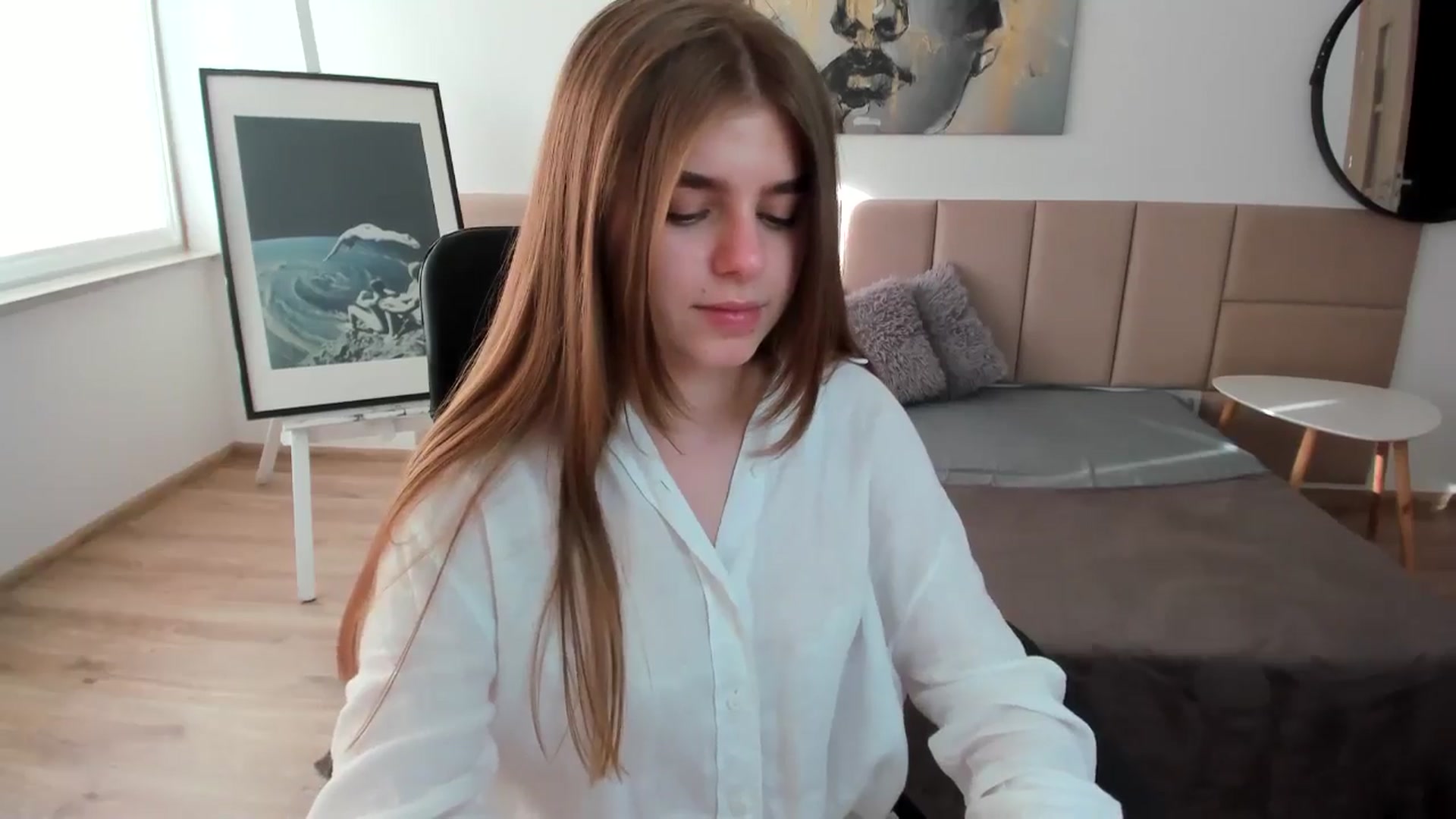 Gallery image thumbnail from Innolasa's myfreecams stream on, 05/03/2024, 16:12 image 13 of 20