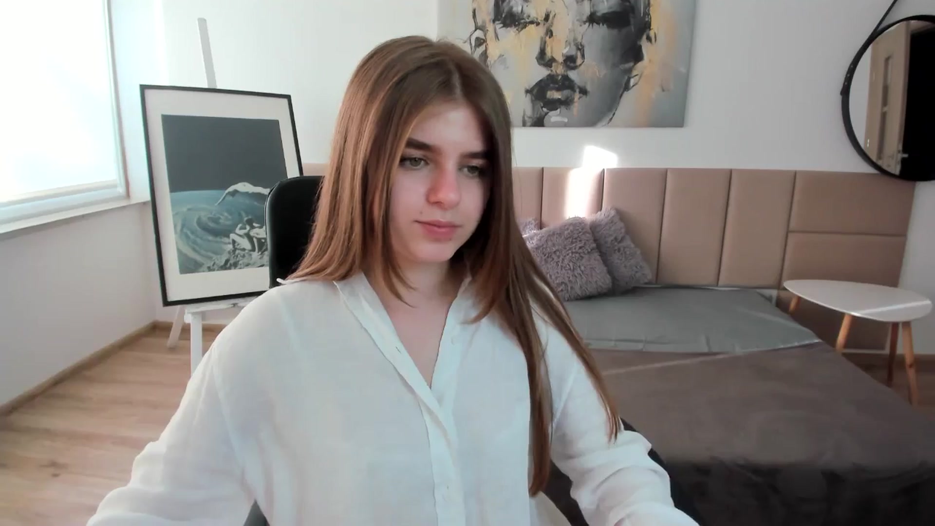 Gallery image thumbnail from Innolasa's myfreecams stream on, 05/03/2024, 16:12 image 19 of 20