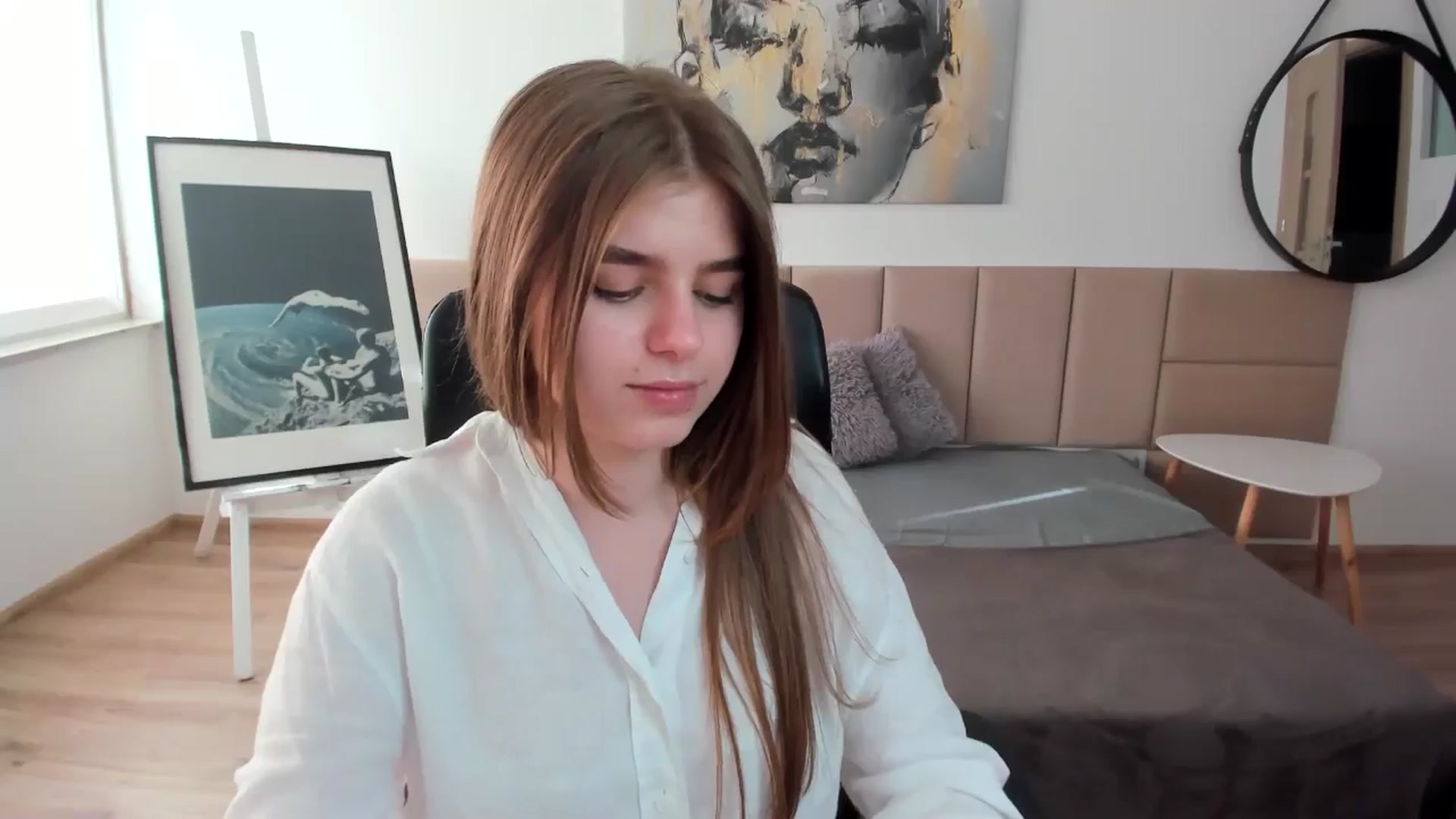 Gallery image thumbnail from Innolasa's myfreecams stream on, 05/03/2024, 16:12 image 4 of 20