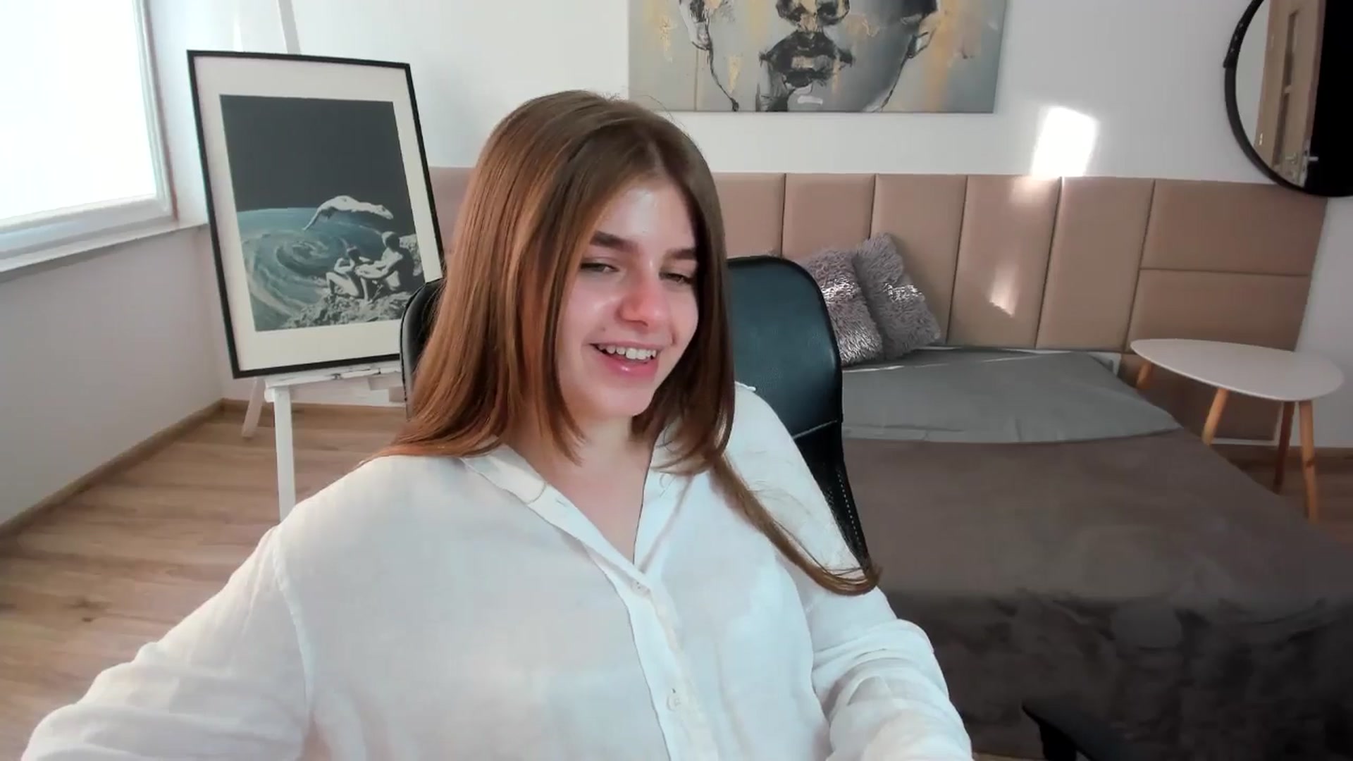 Gallery image thumbnail from Innolasa's myfreecams stream on, 05/03/2024, 16:32 image 20 of 20