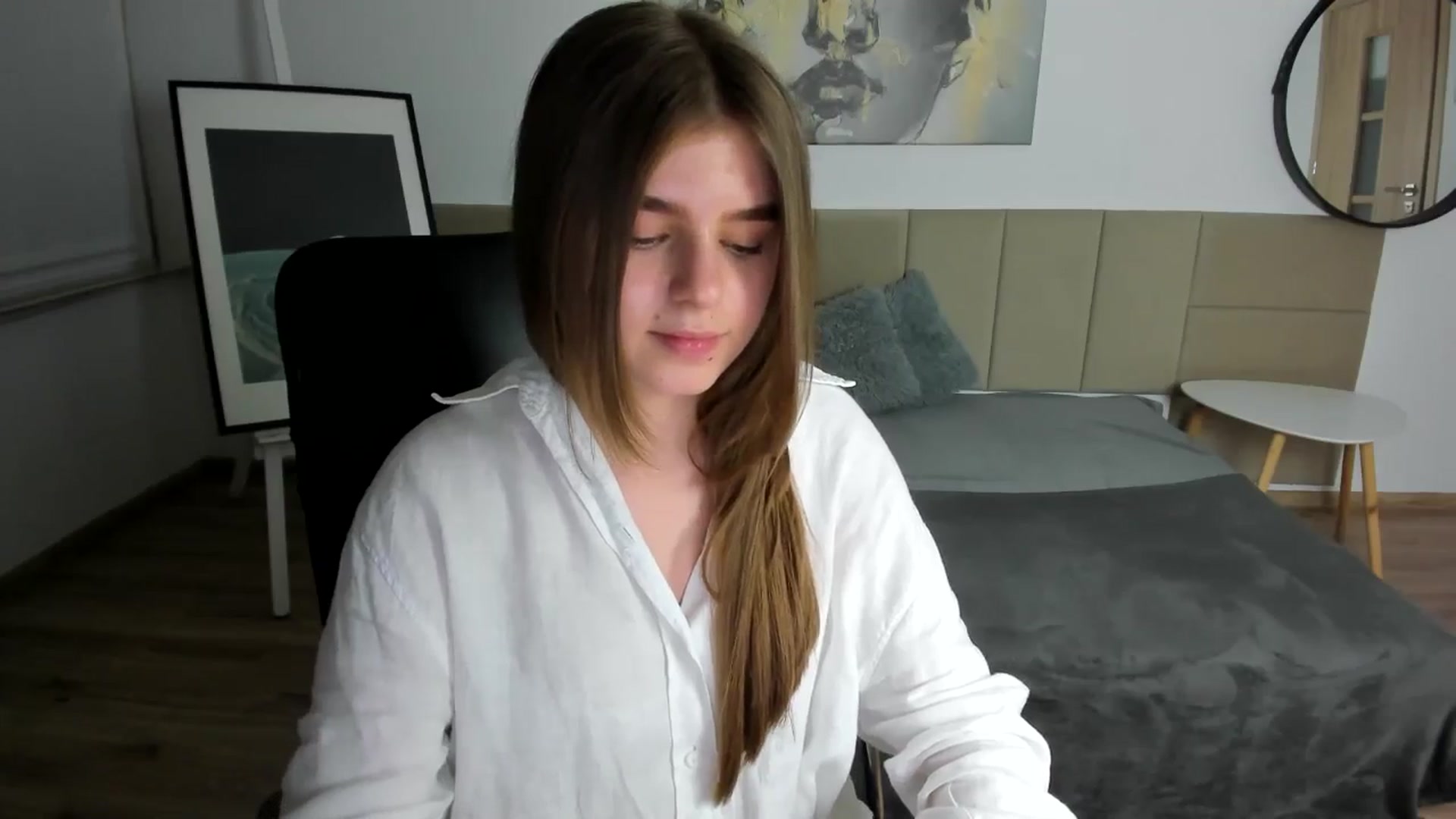 Gallery image thumbnail from Innolasa's myfreecams stream on, 05/03/2024, 19:27 image 18 of 20