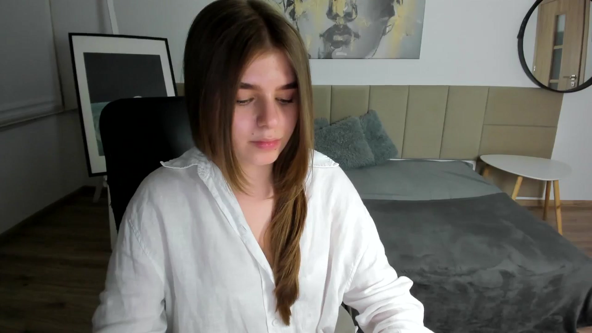 Gallery image thumbnail from Innolasa's myfreecams stream on, 05/03/2024, 19:27 image 11 of 20