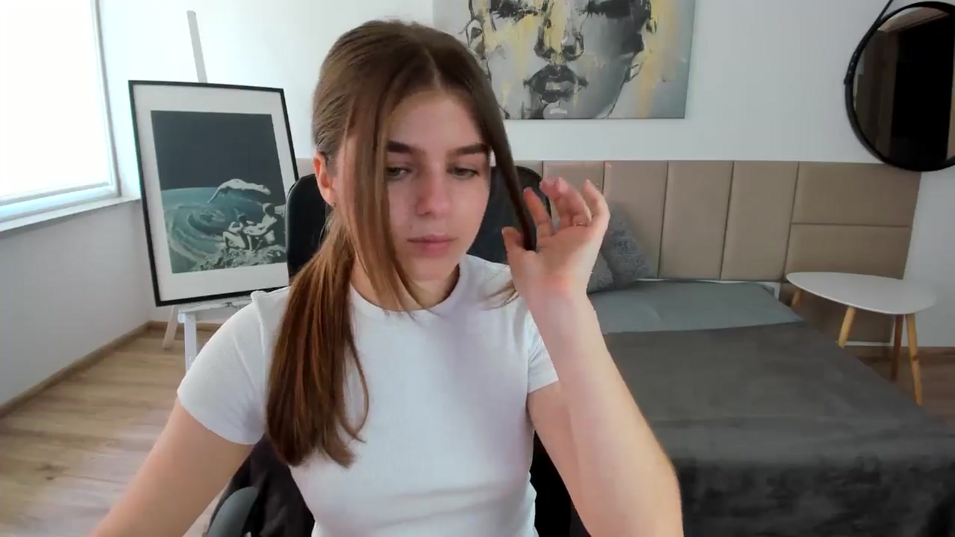 Gallery image thumbnail from Innolasa's myfreecams stream on, 05/04/2024, 12:41 image 12 of 20