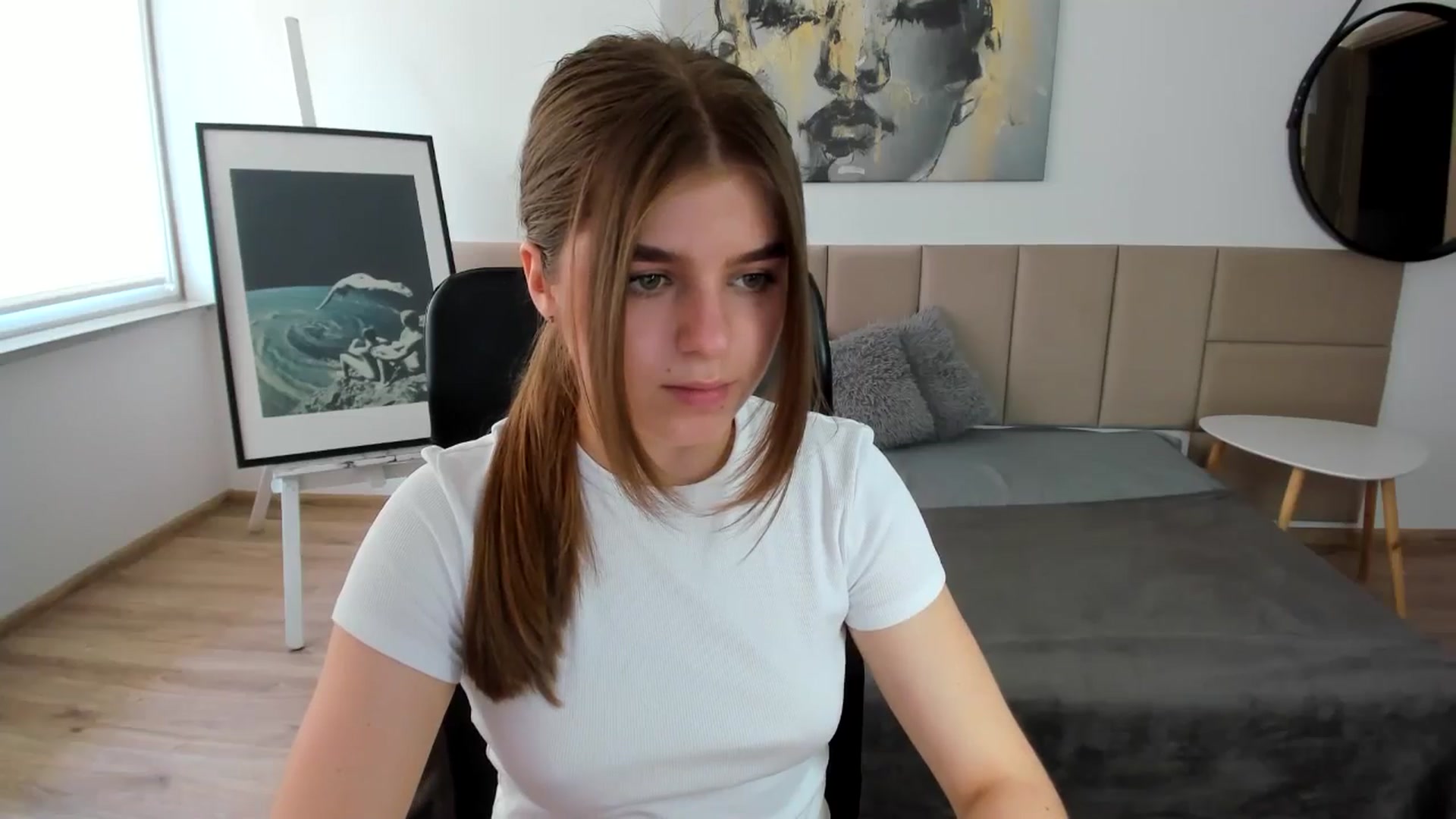 Gallery image thumbnail from Innolasa's myfreecams stream on, 05/04/2024, 12:41 image 2 of 20