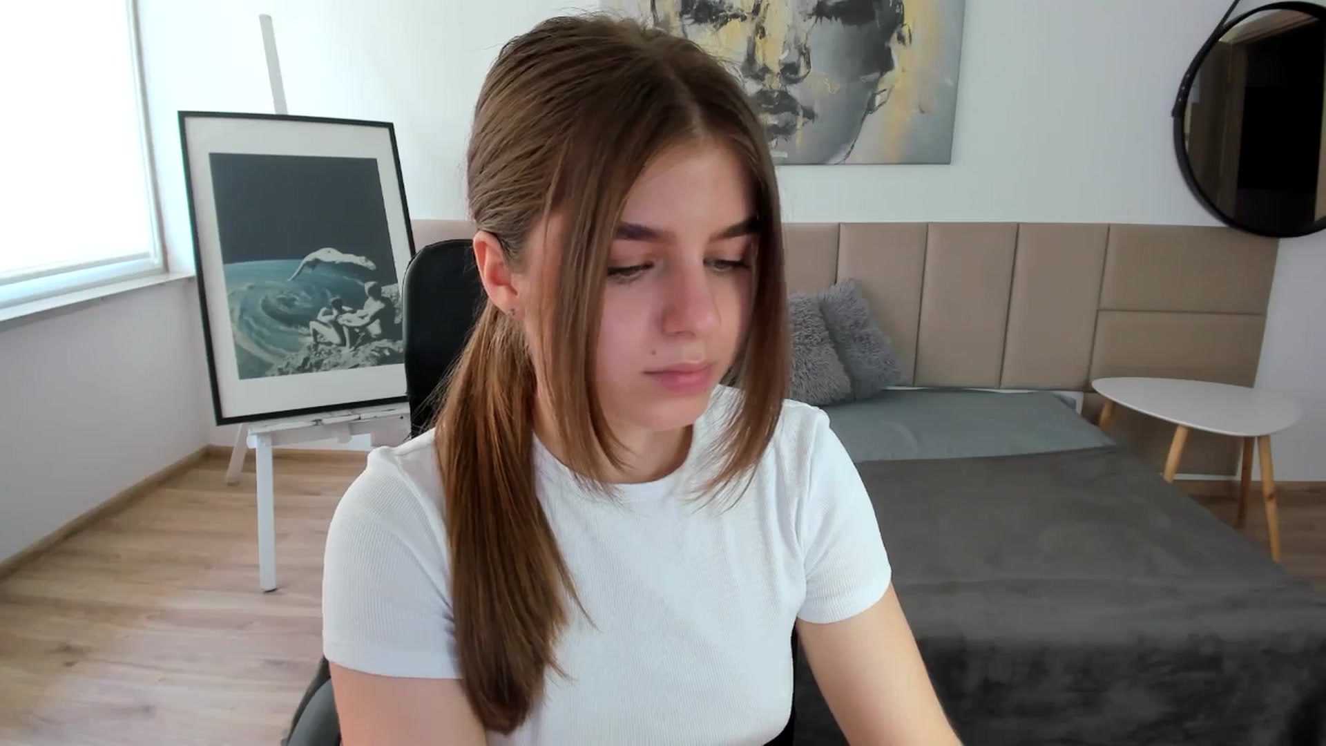 Gallery image thumbnail from Innolasa's myfreecams stream on, 05/04/2024, 12:41 image 15 of 20